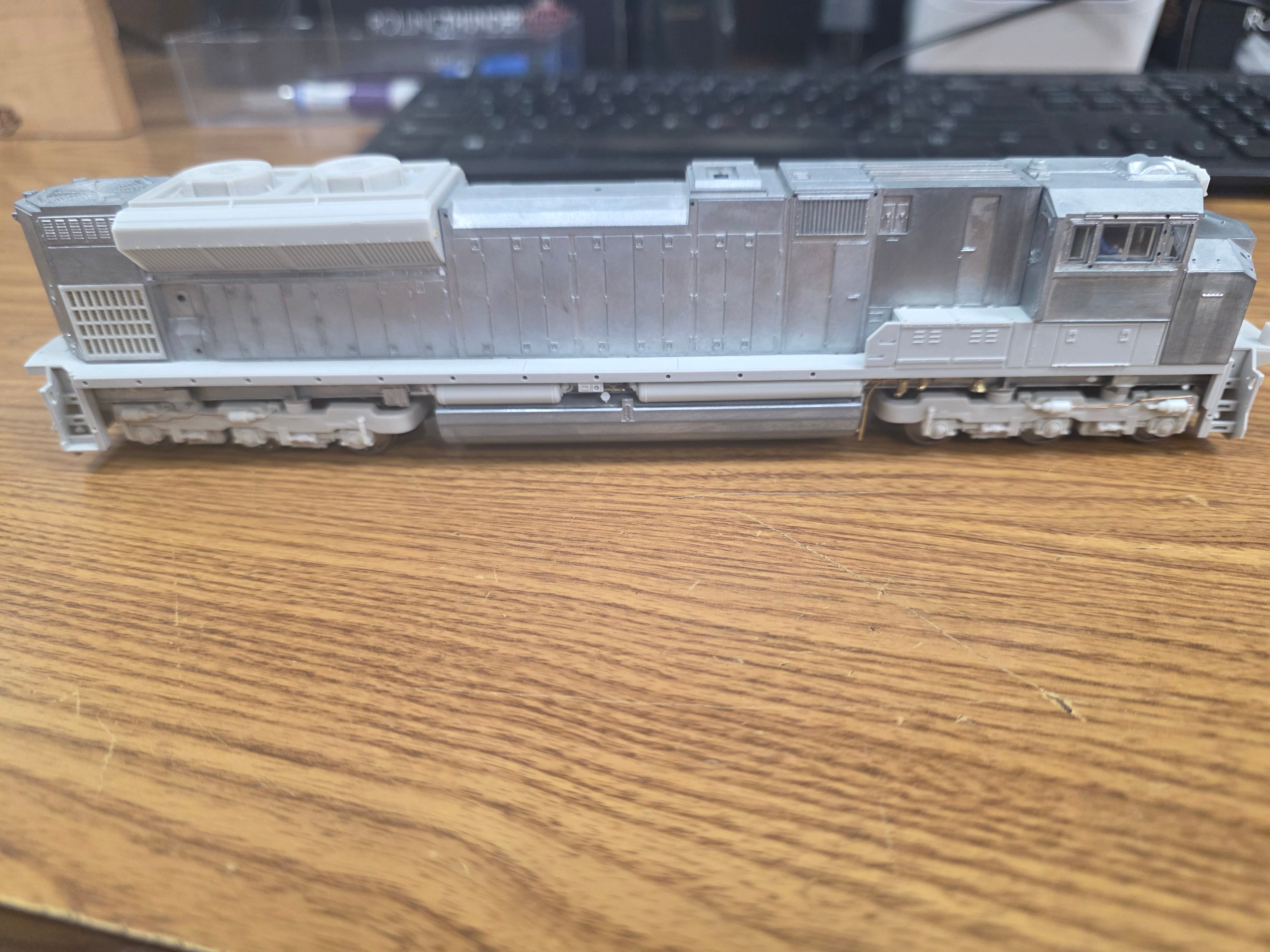 ***BLEMISHED***(COMES WITH LIMITED DETAIL BAG, SEE PHOTOS, SOLD AS IS) REFURBISHED BR8690 EMD SD70ACe, Unpainted, High Headlight, Paragon4 Sound/DC/DCC, w/ Smoke, HO