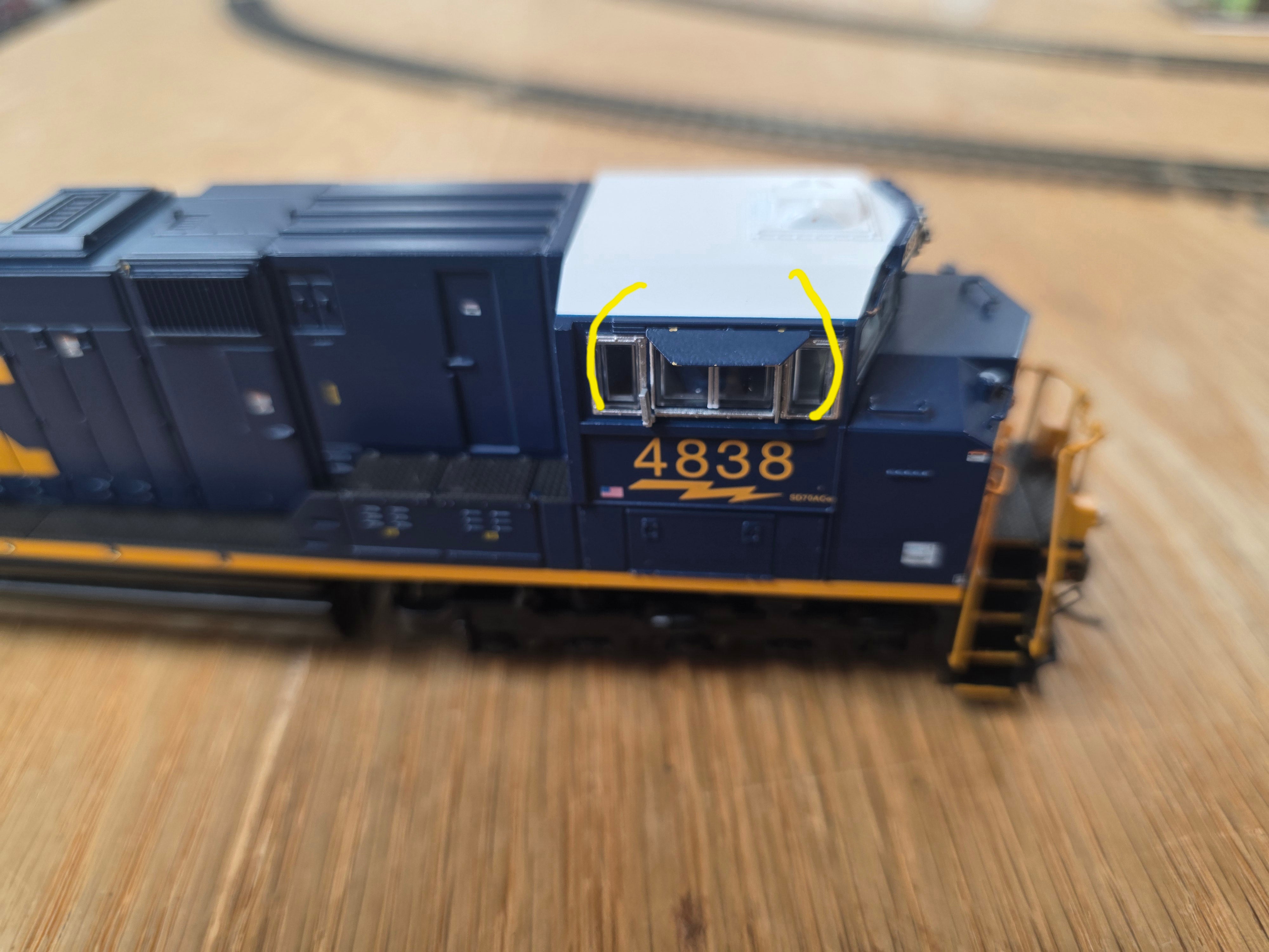 ***(BLEMISHED, MISSING HANDRAILS, CHIPPED PAINT, SEE PHOTOS, SOLD AS IS)*** REFURBISHED BR8706 EMD SD70ACe, CSX 4838, YN3 Paint, No-Sound / DCC-Ready, HO