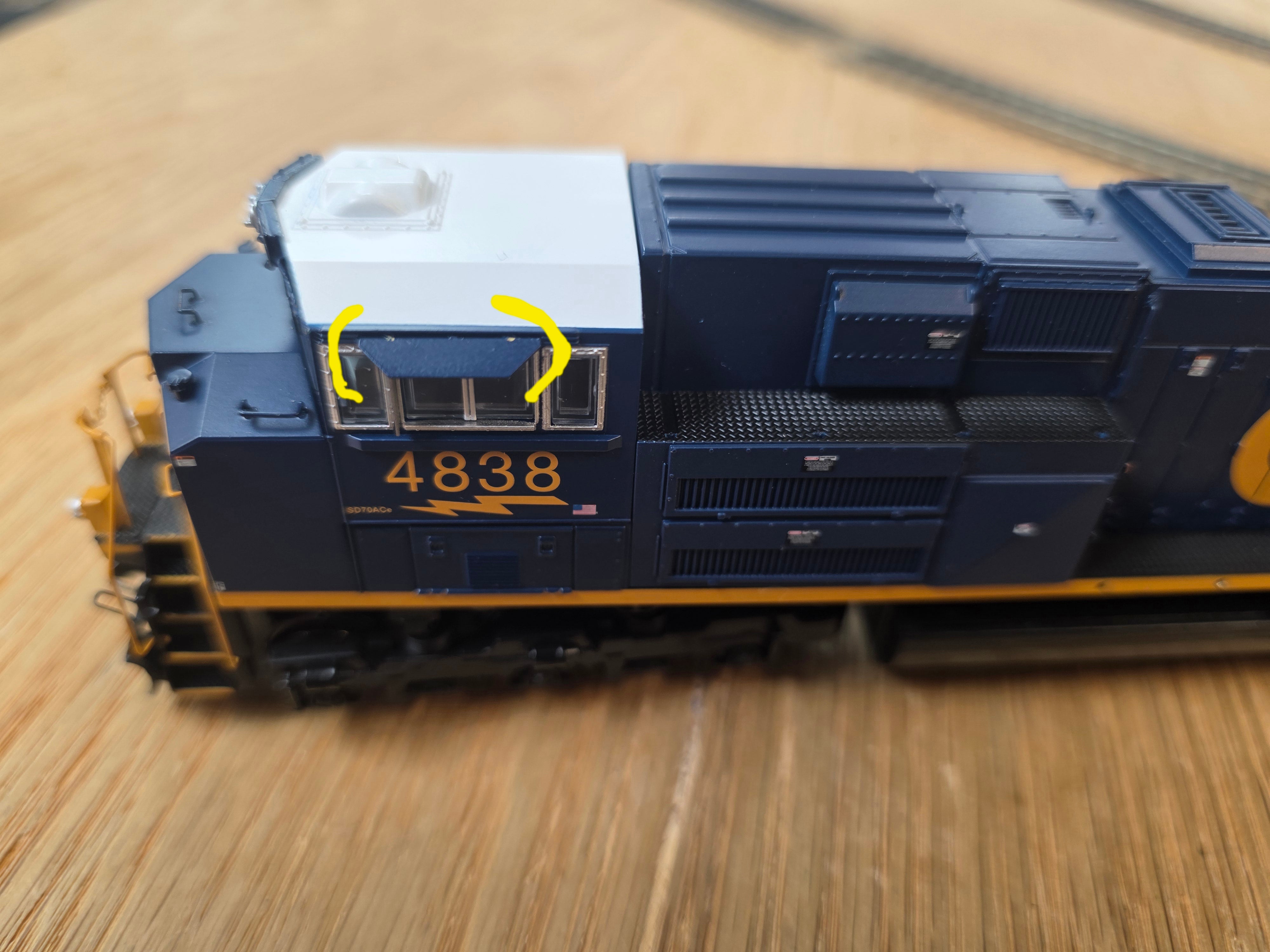 ***(BLEMISHED, MISSING HANDRAILS, CHIPPED PAINT, SEE PHOTOS, SOLD AS IS)*** REFURBISHED BR8706 EMD SD70ACe, CSX 4838, YN3 Paint, No-Sound / DCC-Ready, HO