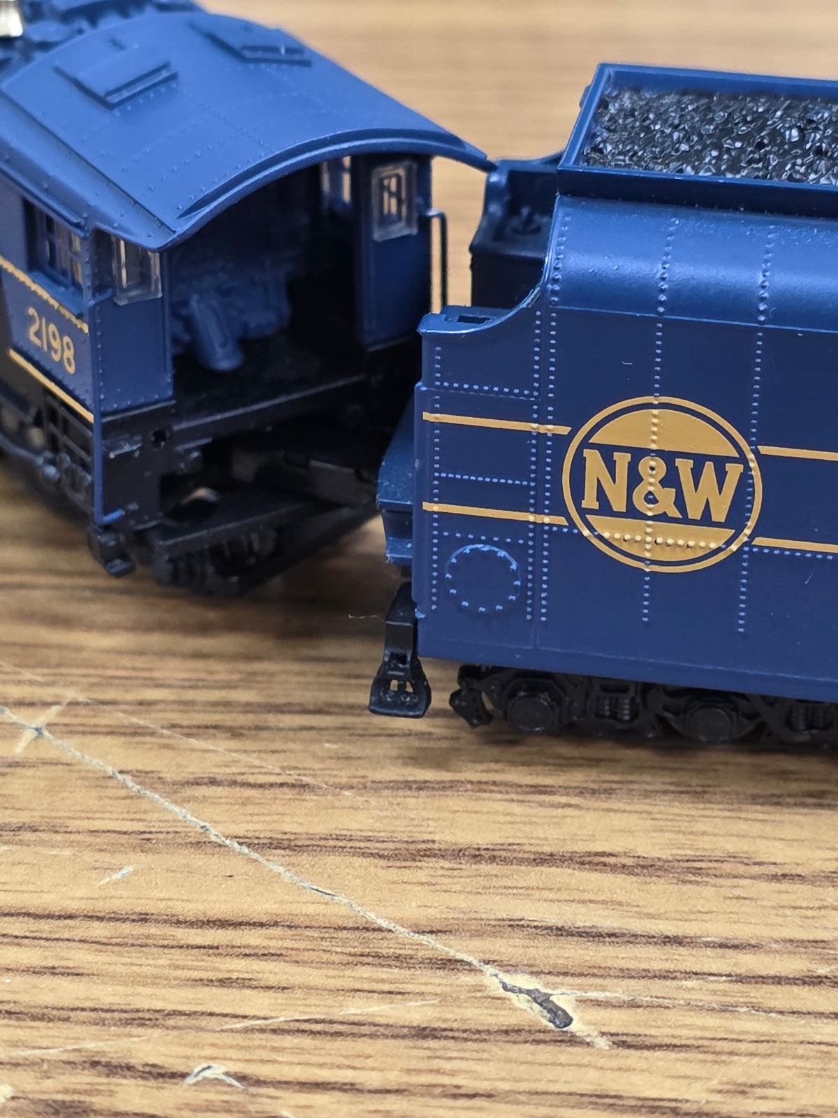 ***BLEMISHED (See photos, sold as-is) REFURBISHED BR7226 N&W Y6b 2-8-8-2, #2198, 1960's Blue, 22I tender, Paragon4 Sound/DC/DCC, N (Fantasy Paint Scheme)
