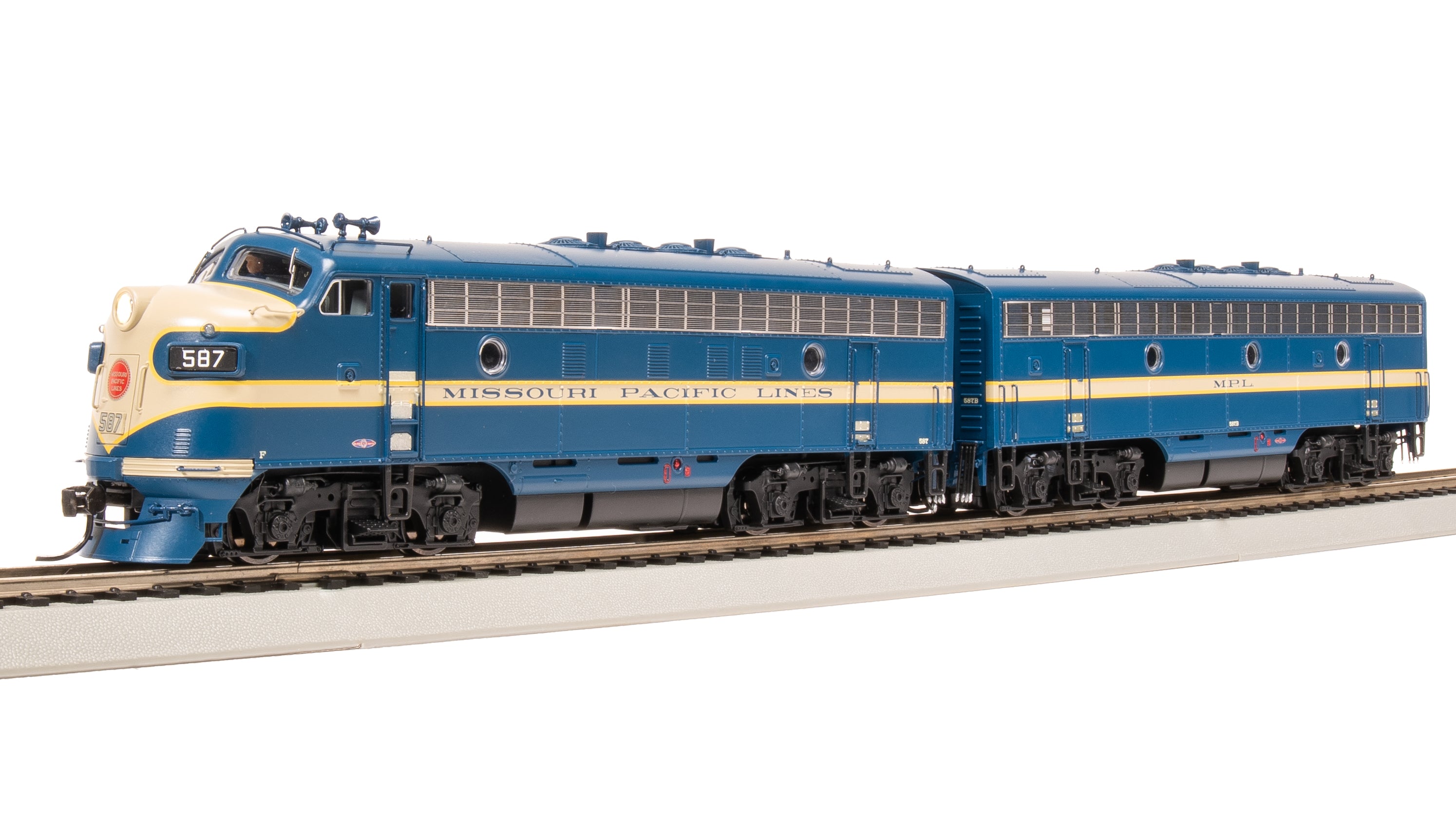 8194 EMD F7 A/B, MP 587/587B, Eagle Scheme, A-unit Paragon4 Sound/DC/DCC, Unpowered B, HO