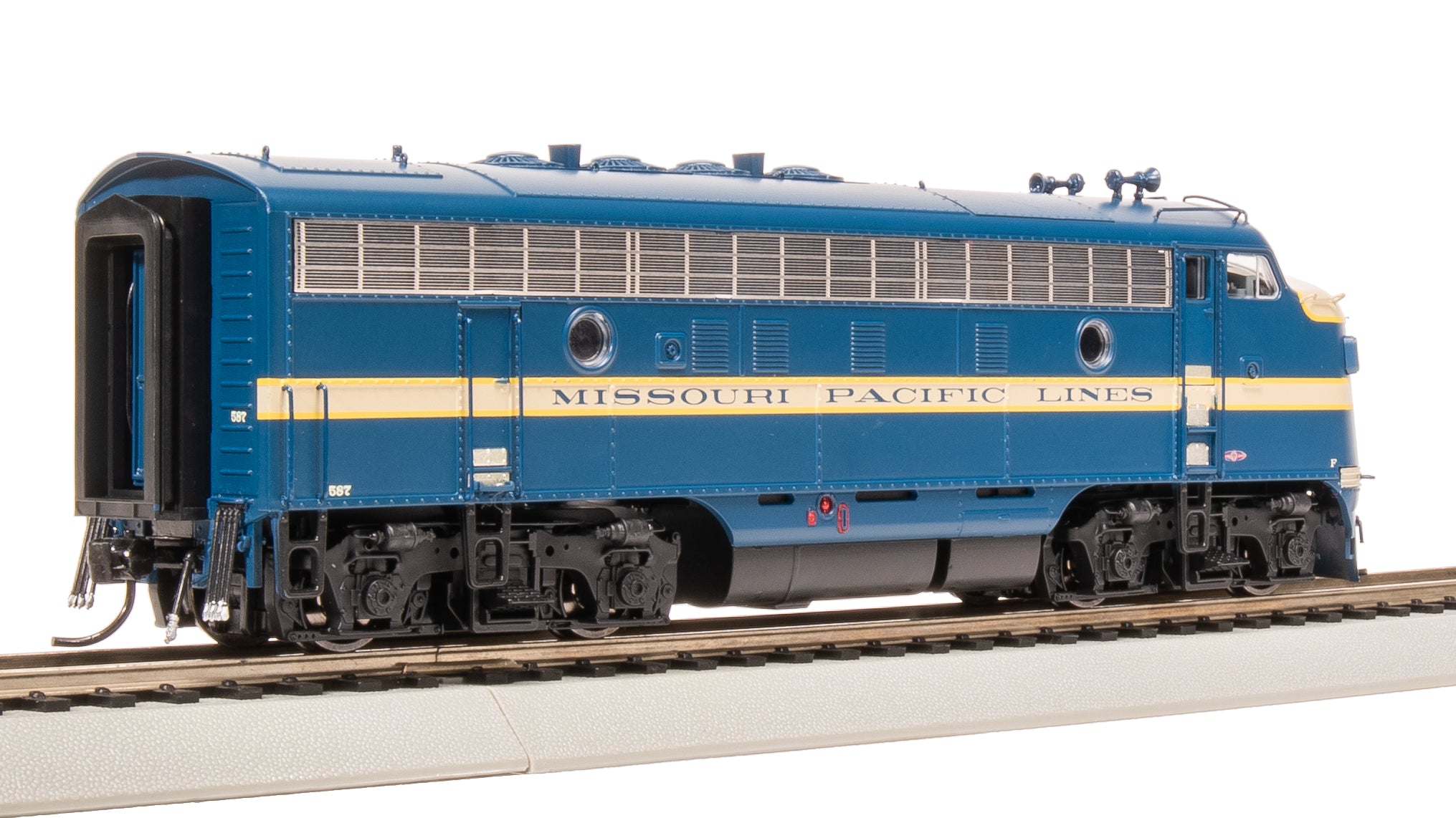 8194 EMD F7 A/B, MP 587/587B, Eagle Scheme, A-unit Paragon4 Sound/DC/DCC, Unpowered B, HO