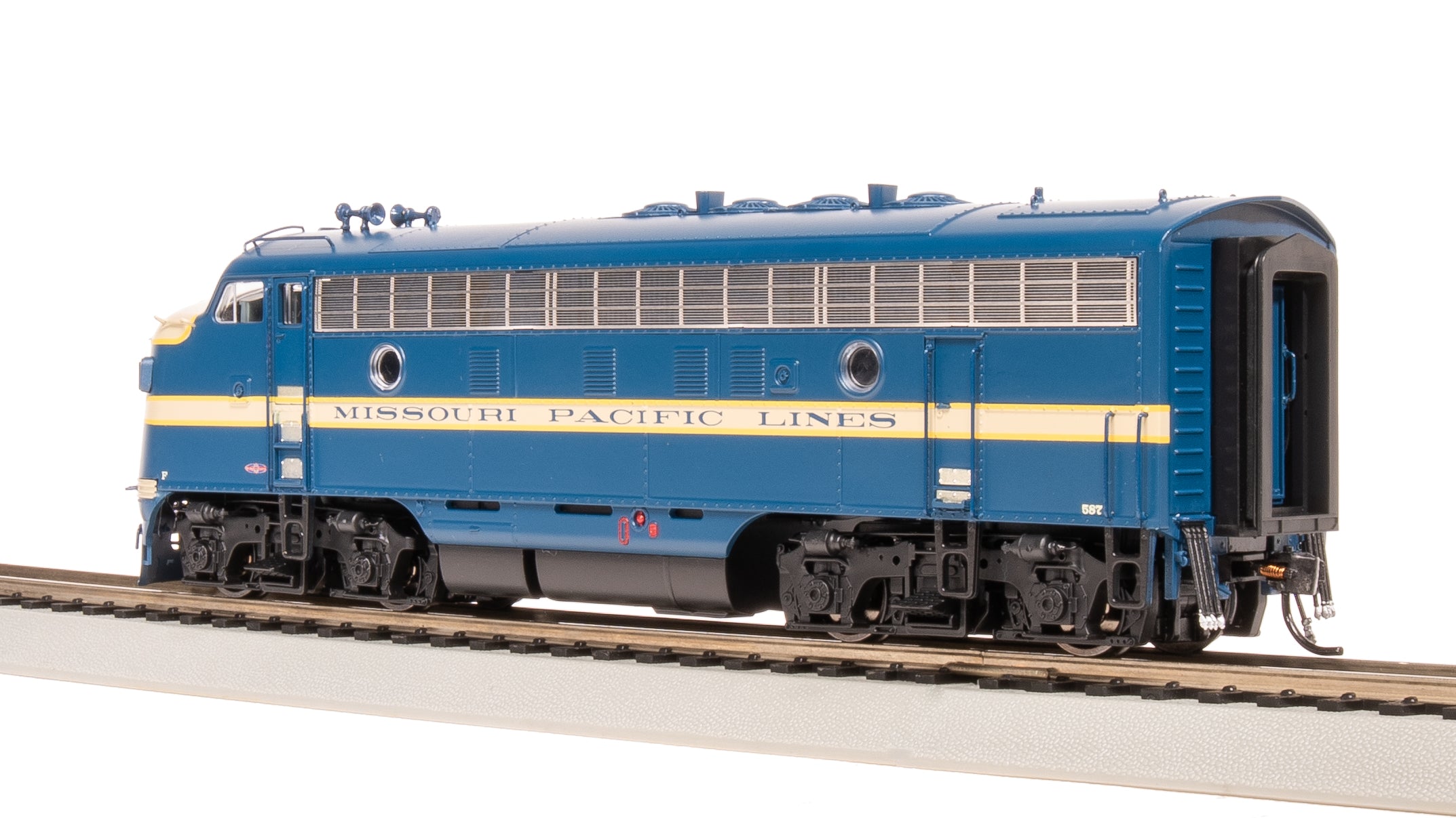 8194 EMD F7 A/B, MP 587/587B, Eagle Scheme, A-unit Paragon4 Sound/DC/DCC, Unpowered B, HO