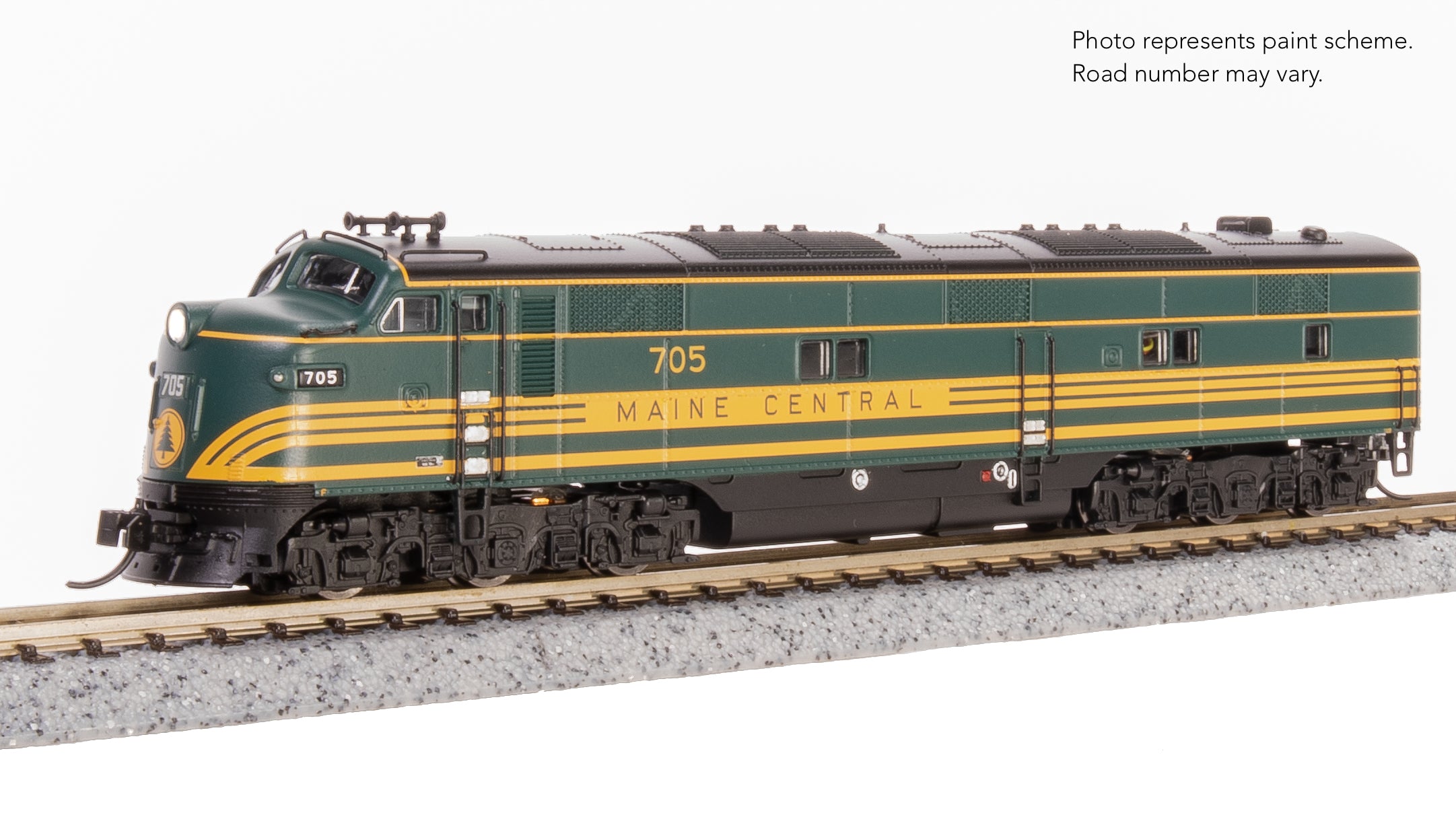 8765 EMD E7A, MEC 705, Green & Dulux Gold, Paragon4 Sound/DC/DCC, N