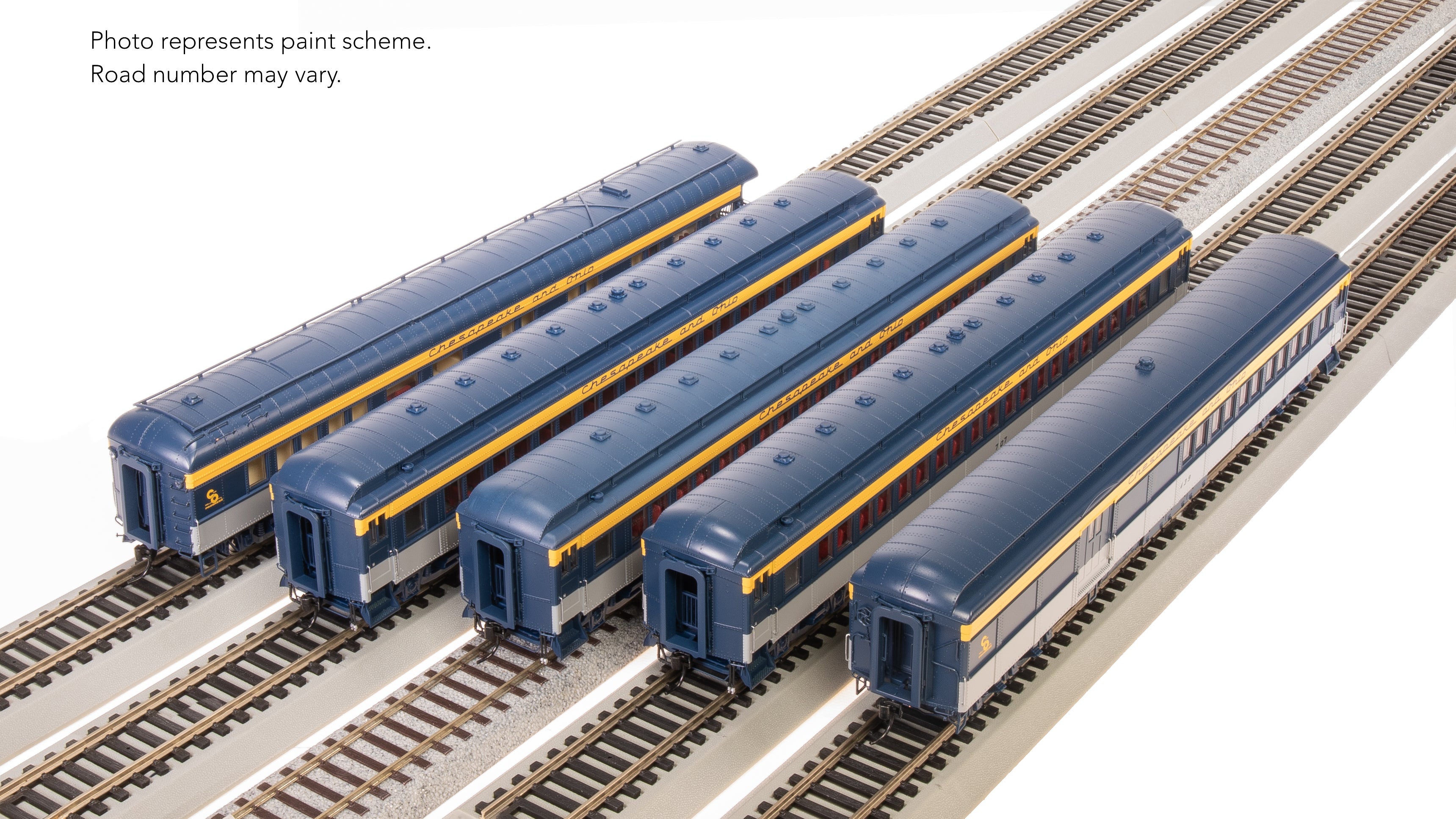 9100 C&O Heavyweight 5-Car Passenger Set, Tri-Color Scheme, (#439, #707, #710, #722, #25), HO Scale