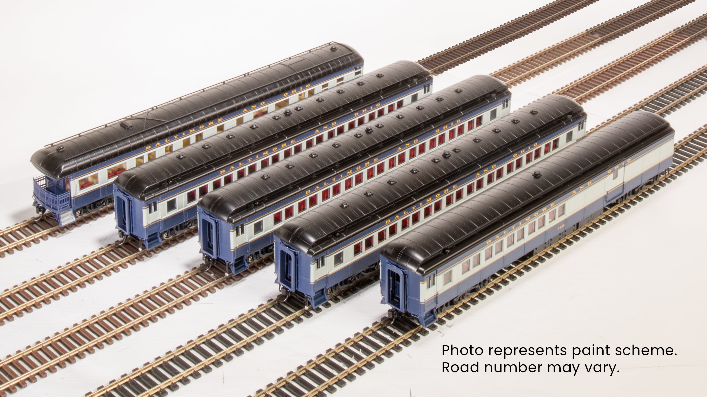 9713 B&O Heavyweight 5-Car Passenger Set, Blue & Gray Scheme, HO Scale (1438, 5270, 5284, 5307, 100)