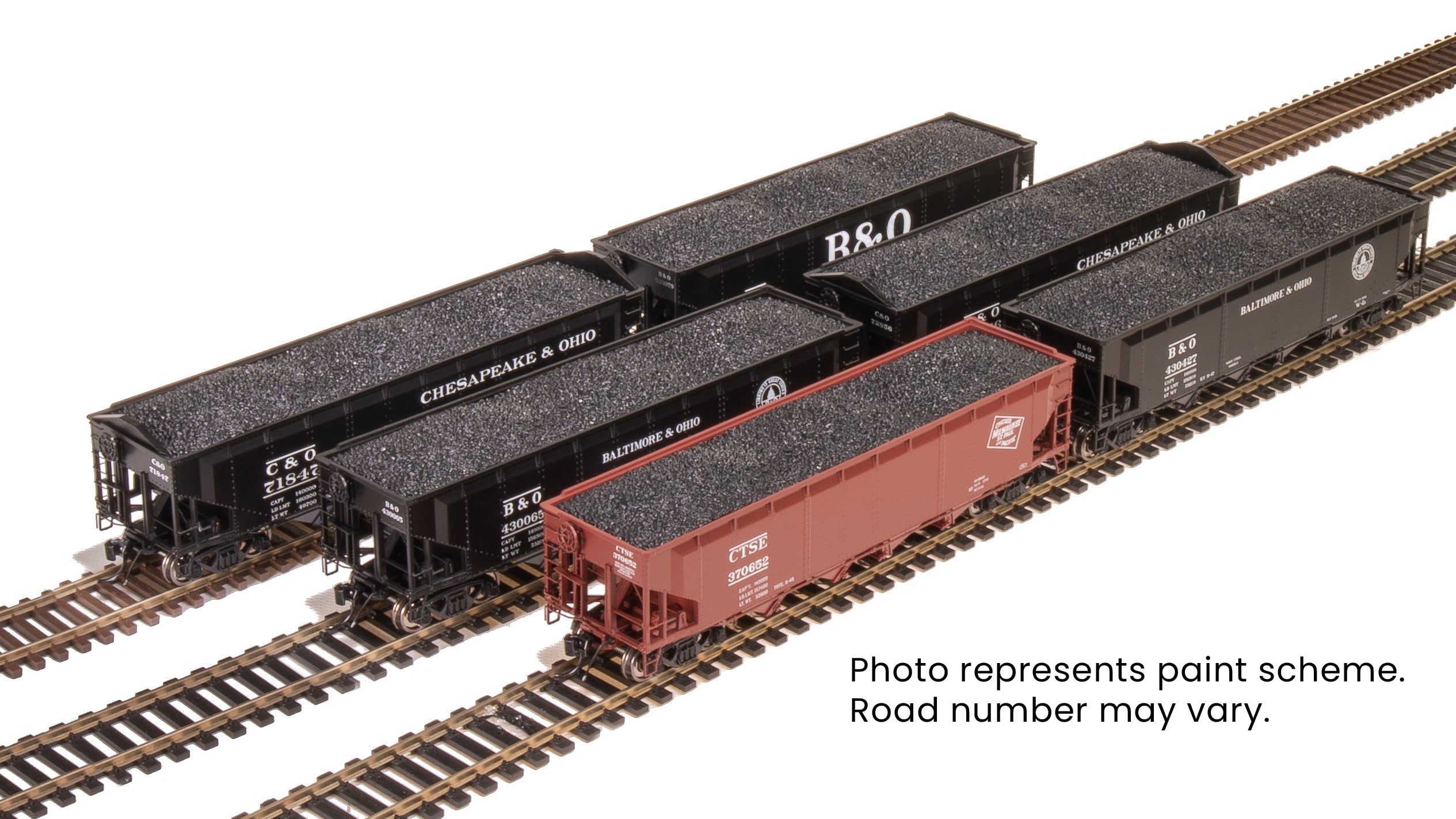 REFURBISHED R10142 ARA 70-ton 4-Bay Hopper, Mixed Variety Pack, B&O / C&O / MILW, HO