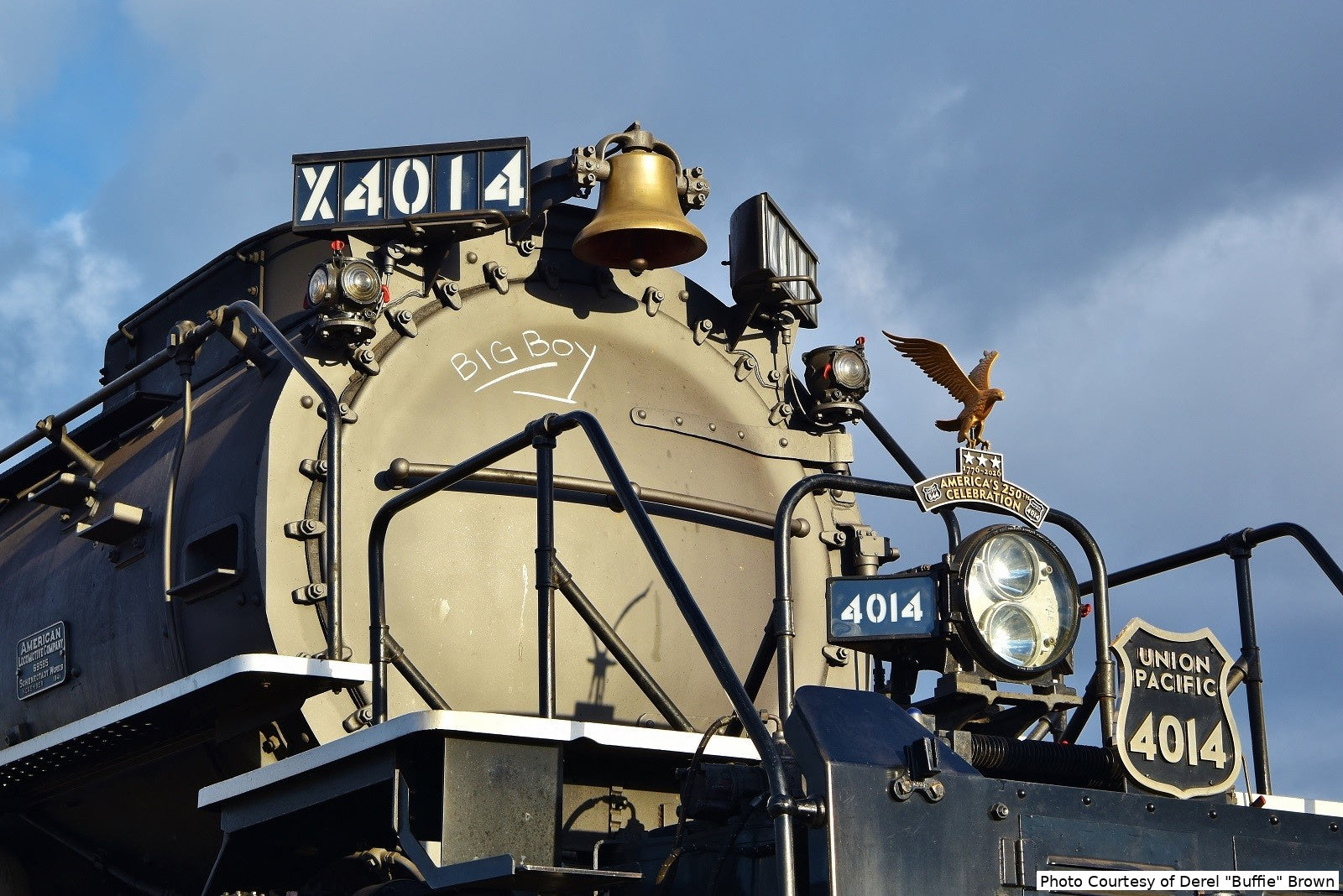 10601 UP Big Boy 4-8-8-4, #4014, 250th Celebration West Coast Tour Appearance, No-Sound / DCC-Ready, HO