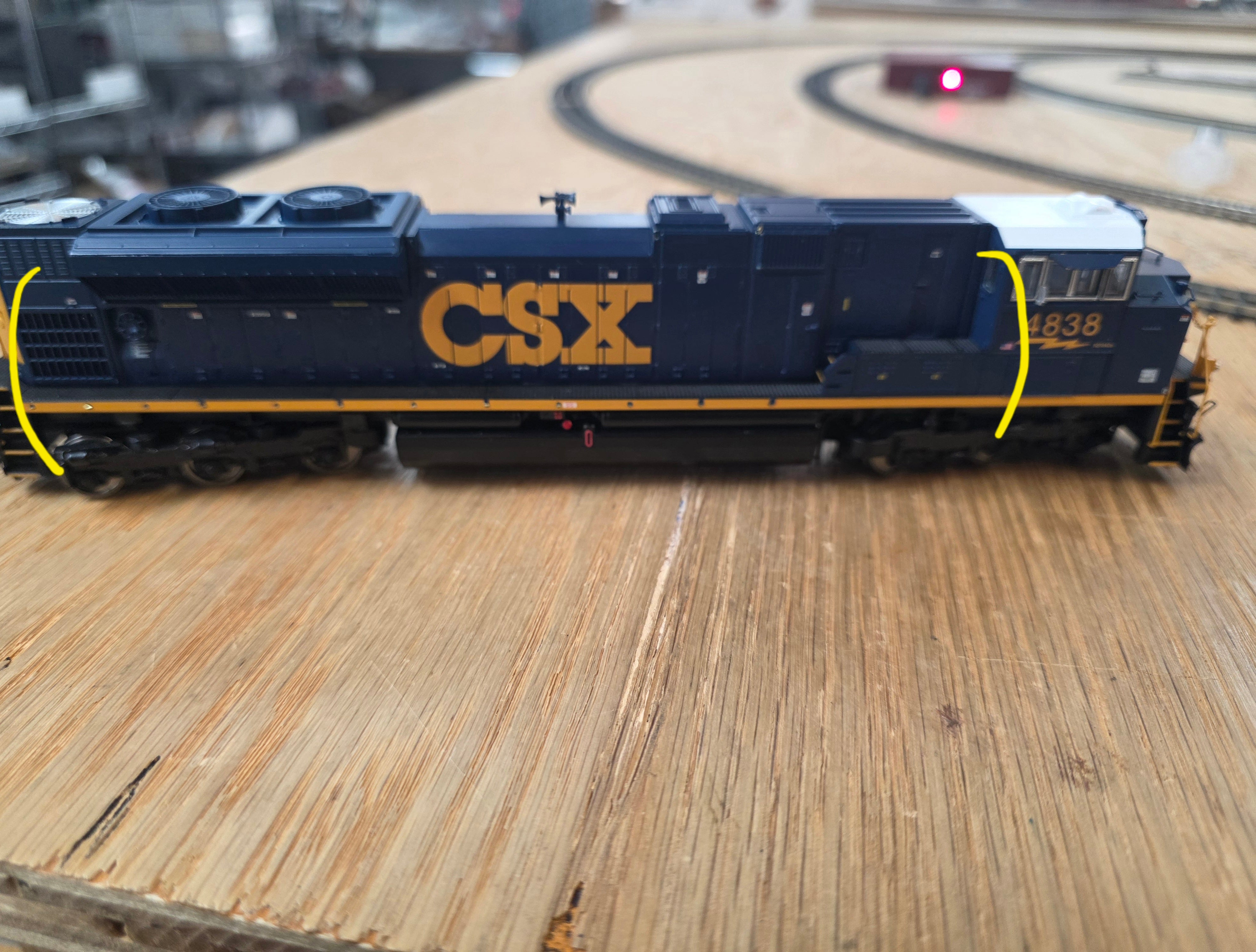 ***(BLEMISHED, MISSING HANDRAILS, CHIPPED PAINT, SEE PHOTOS, SOLD AS IS)*** REFURBISHED BR8706 EMD SD70ACe, CSX 4838, YN3 Paint, No-Sound / DCC-Ready, HO