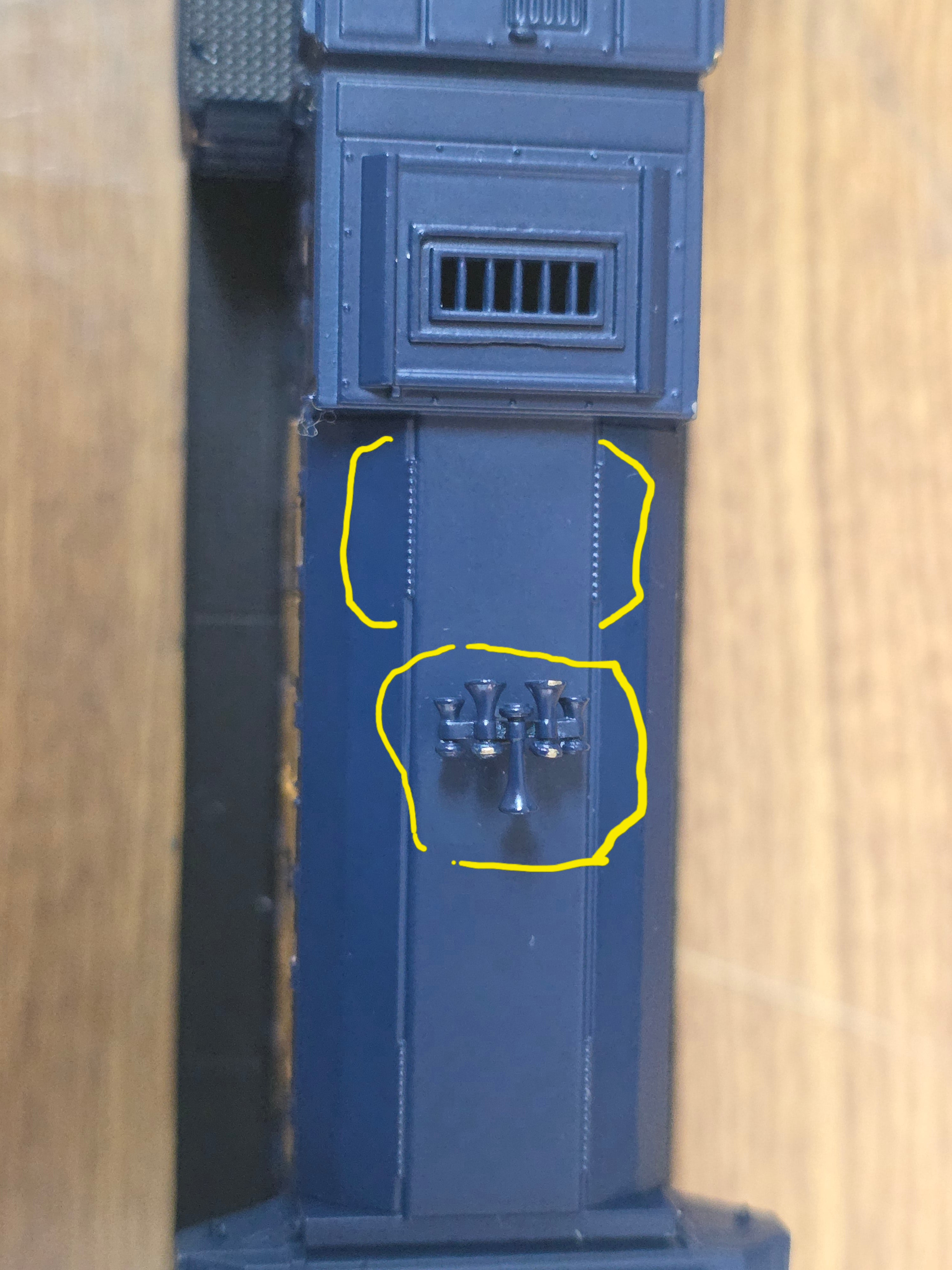 ***(BLEMISHED, MISSING HANDRAILS, CHIPPED PAINT, SEE PHOTOS, SOLD AS IS)*** REFURBISHED BR8706 EMD SD70ACe, CSX 4838, YN3 Paint, No-Sound / DCC-Ready, HO