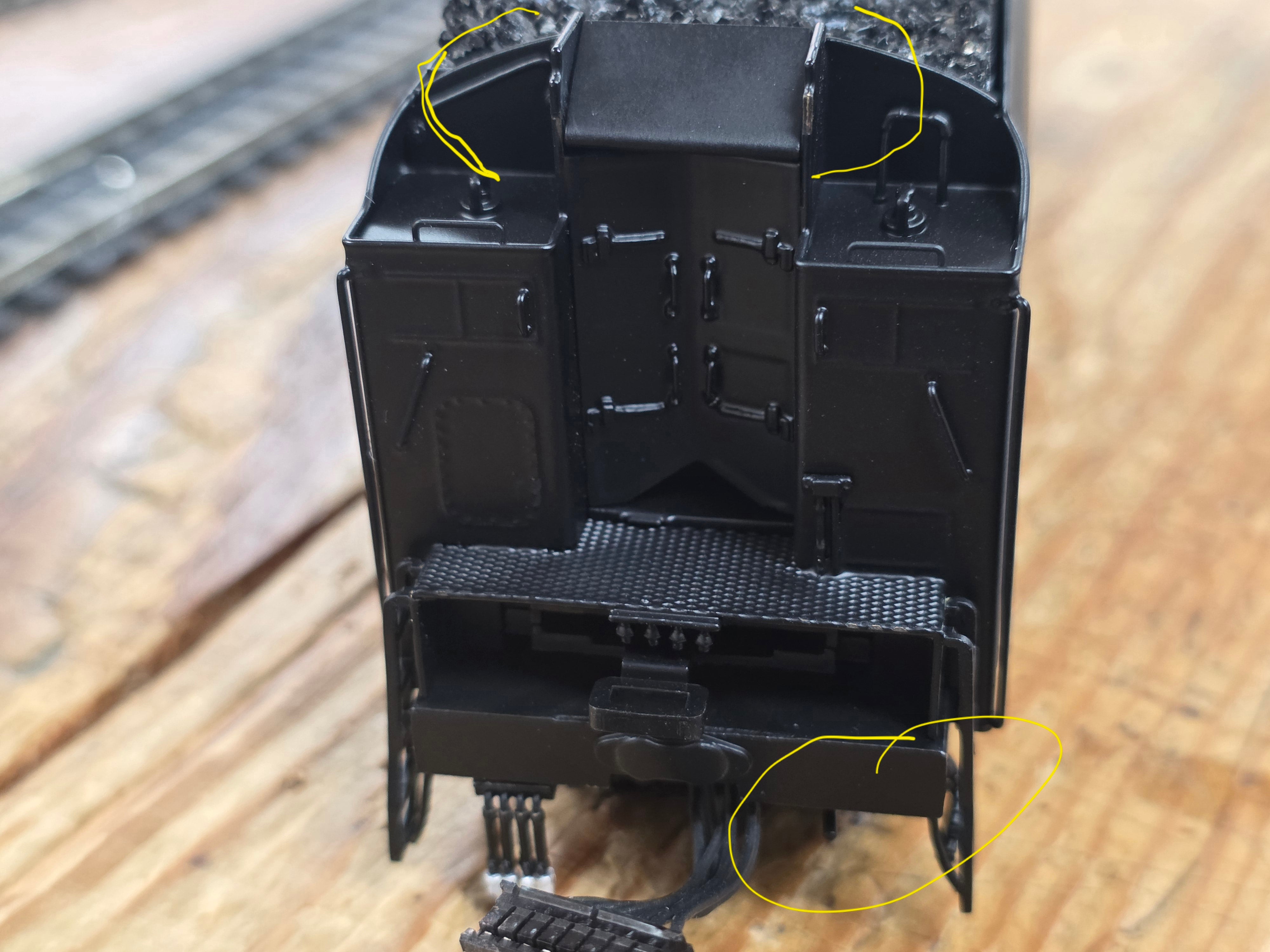 **BLEMISHED (see photos, sold as-is) REFURBISHED BR6960 Northern Pacific A-3 4-8-4, #2661, Pre-1947, Black Boiler, Paragon4 Sound/DC/DCC, Smoke, HO