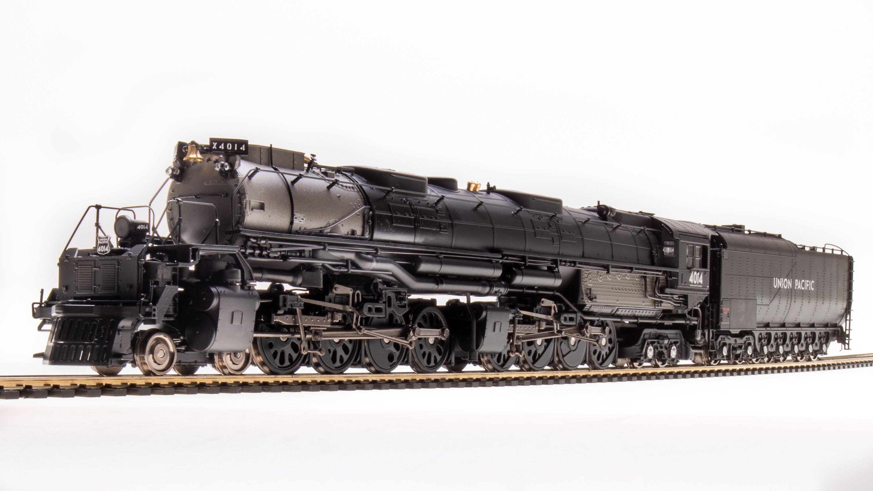 7058 UP Big Boy 4014 Promontory Excursion Glossy Finish Challenger Excursion Tender Paragon4 Sound DC DCC Smoke HO