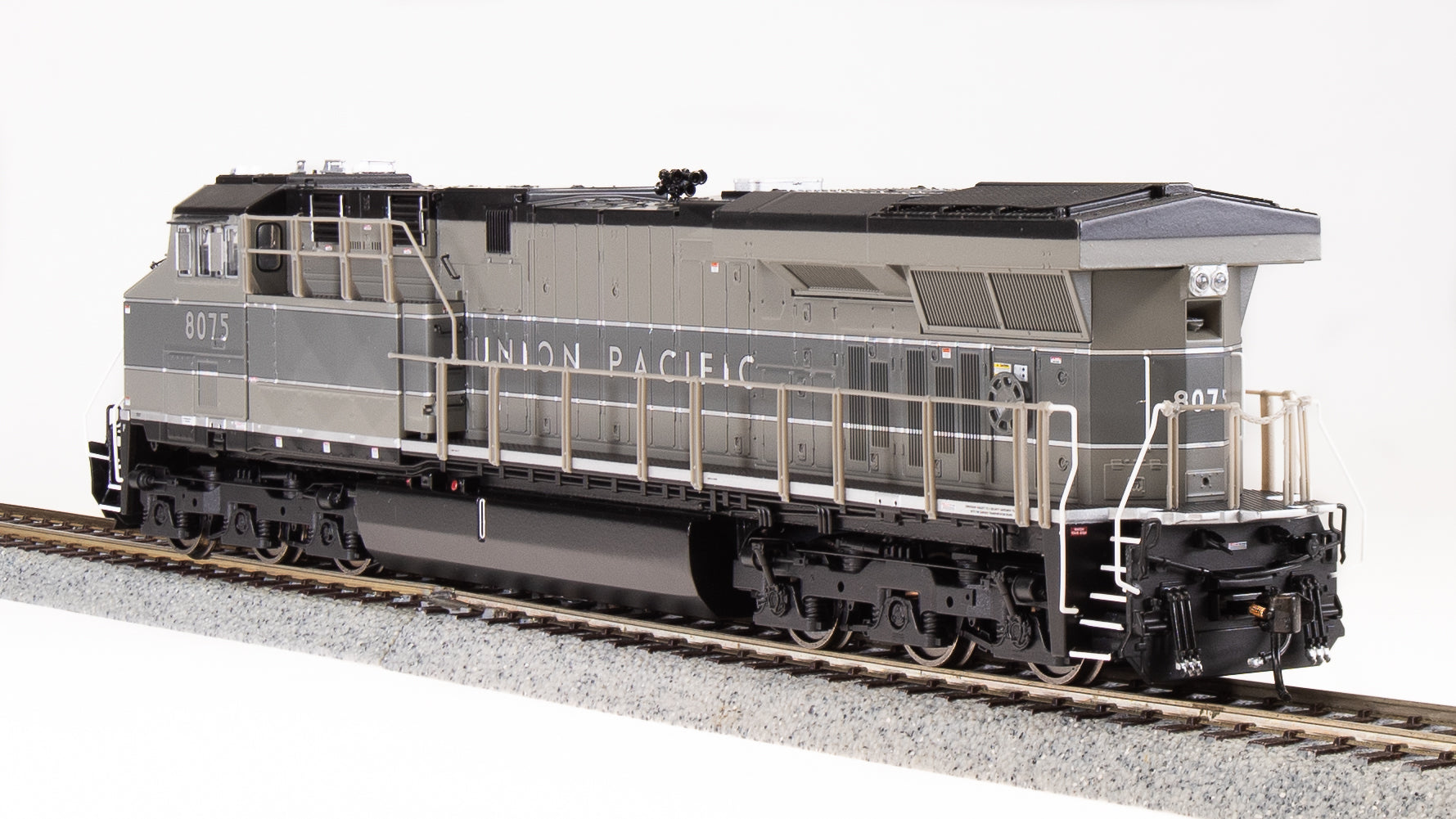 日本未発売】 ＡＰＣ #2710 ＳＢＢ サロン客車 ＥＷ-ＩＶ準拠（ダーク