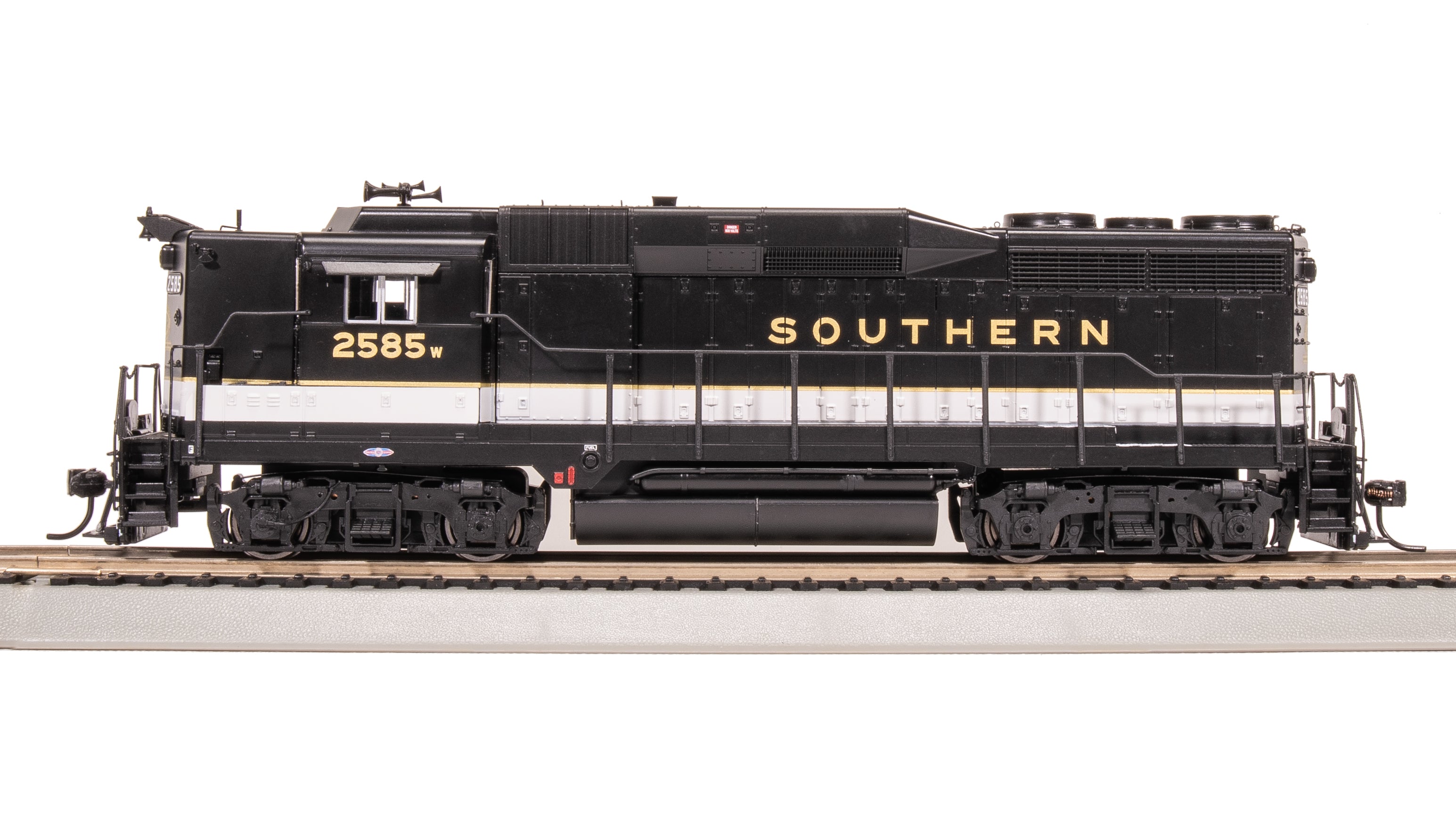 7578 EMD GP30, SOU 2585, Tuxedo Scheme, Paragon4 Sound/DC/DCC, HO