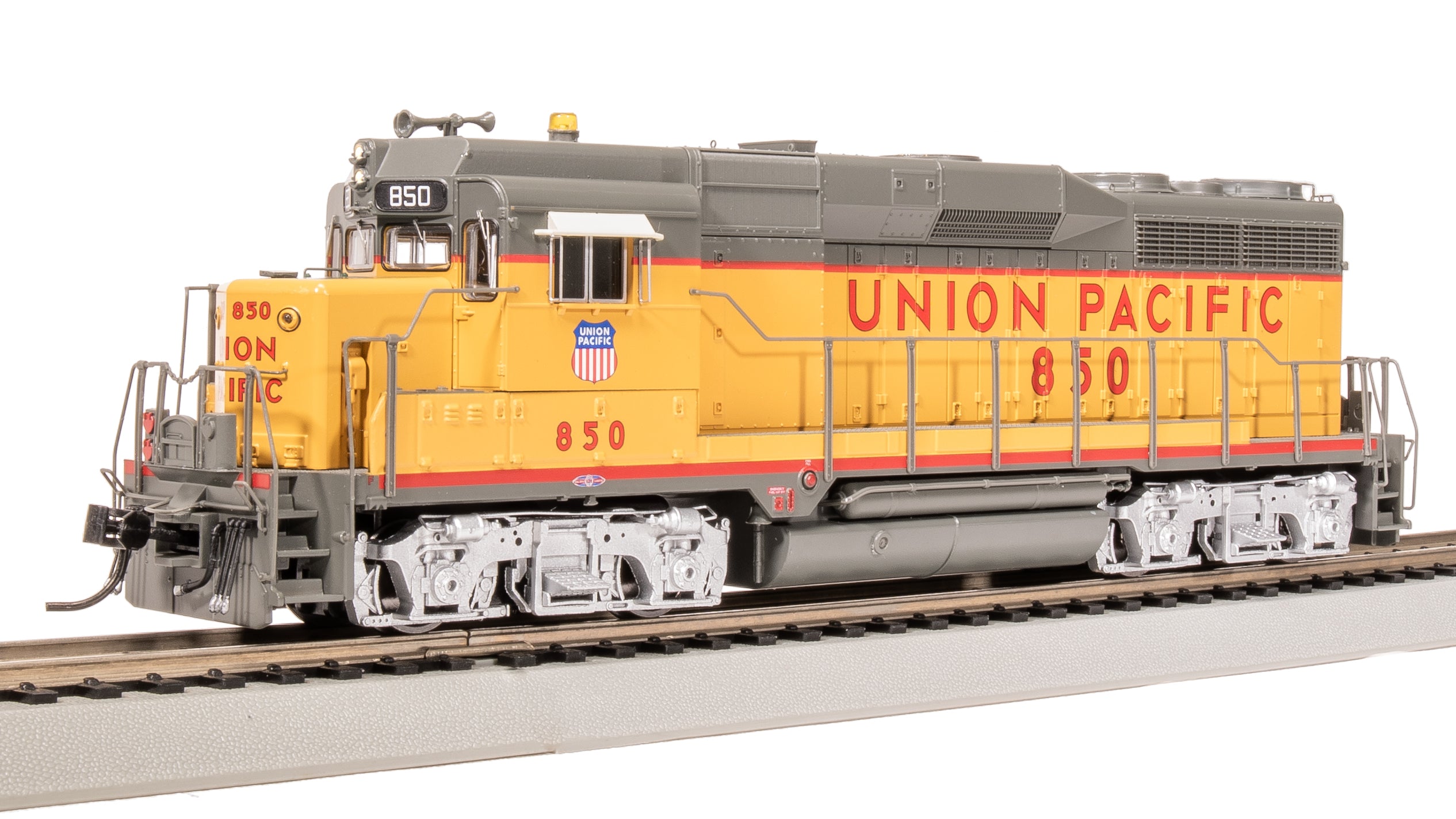 7581 EMD GP30, UP 847, UP Shield on Cab, Paragon4 Sound/DC/DCC, HO