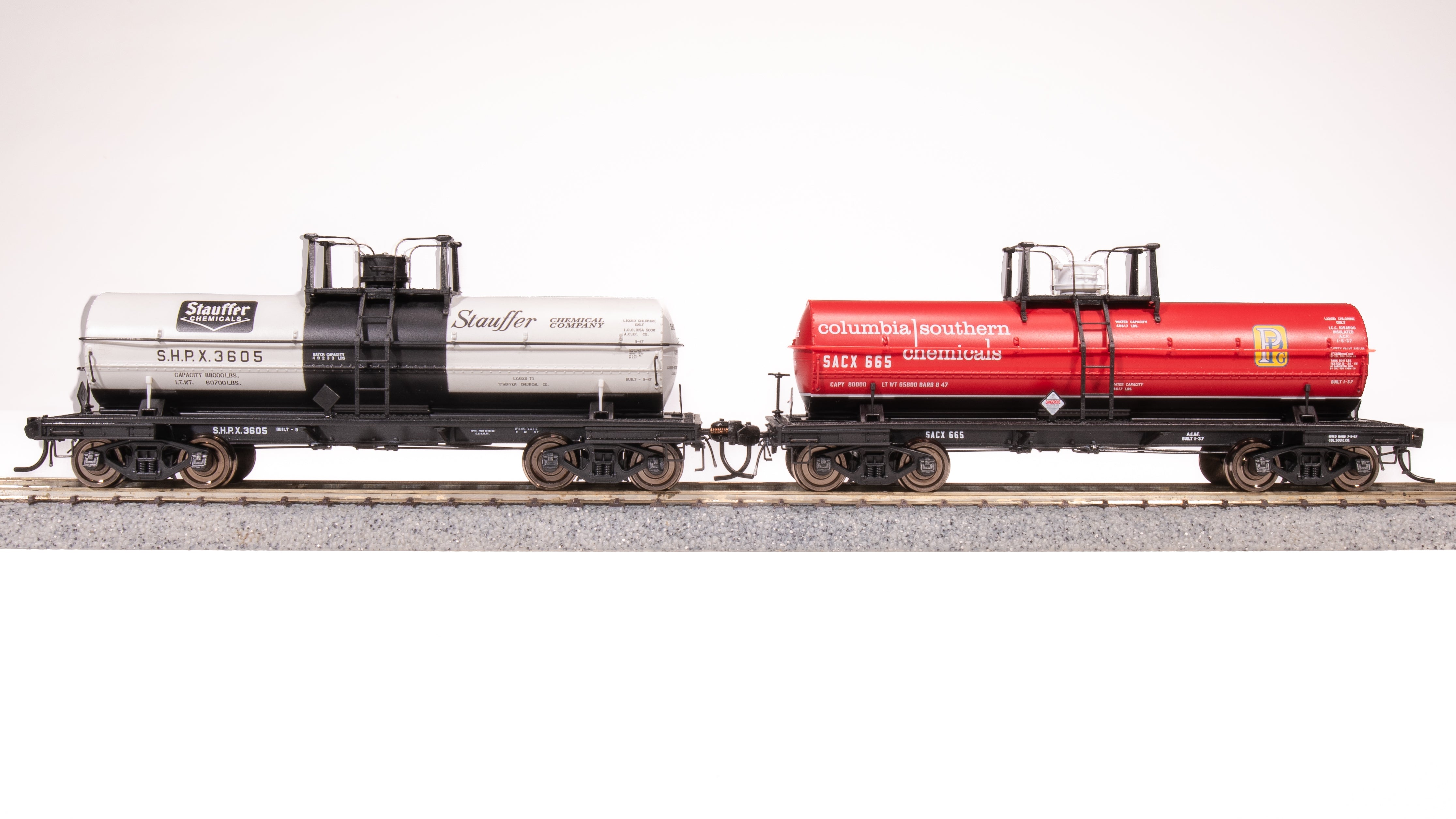 7670 6000 Gallon Tank, 1960's Variety 2-pack B, HO (Columbia Southern,