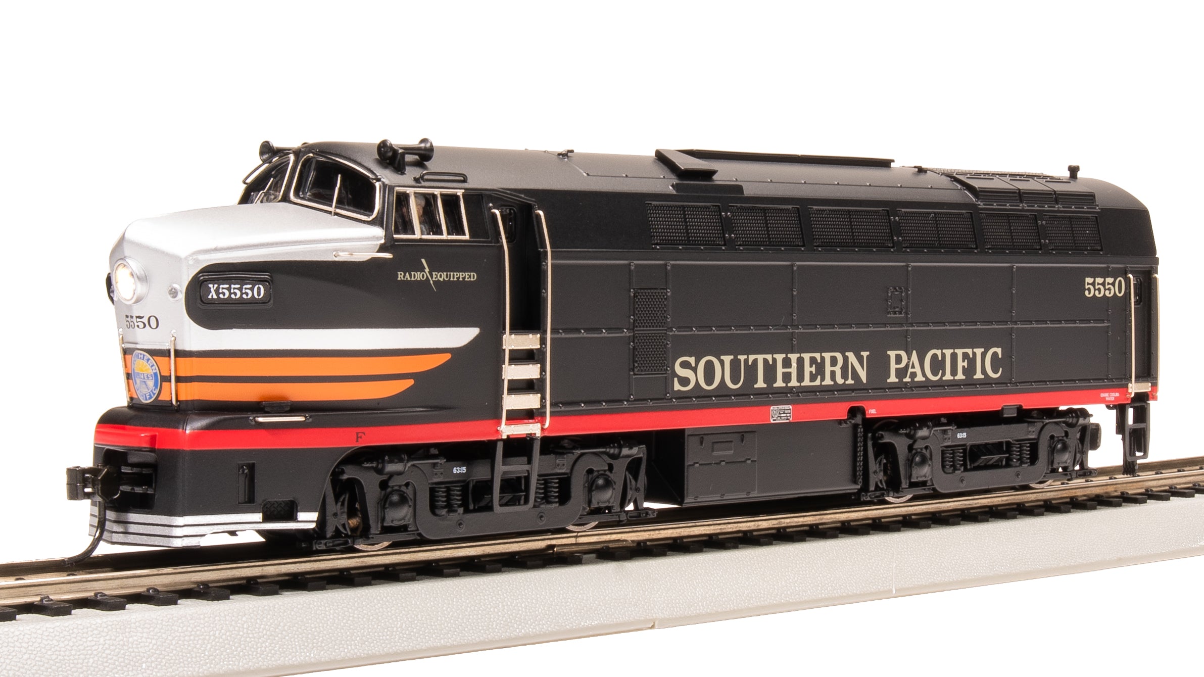 7708 RF-16 Sharknose A/B, SP 5550/5570, Black Widow Scheme, A-unit Paragon4 Sound/DC/DCC, Unpowered B, HO (Fantasy Paint Scheme)