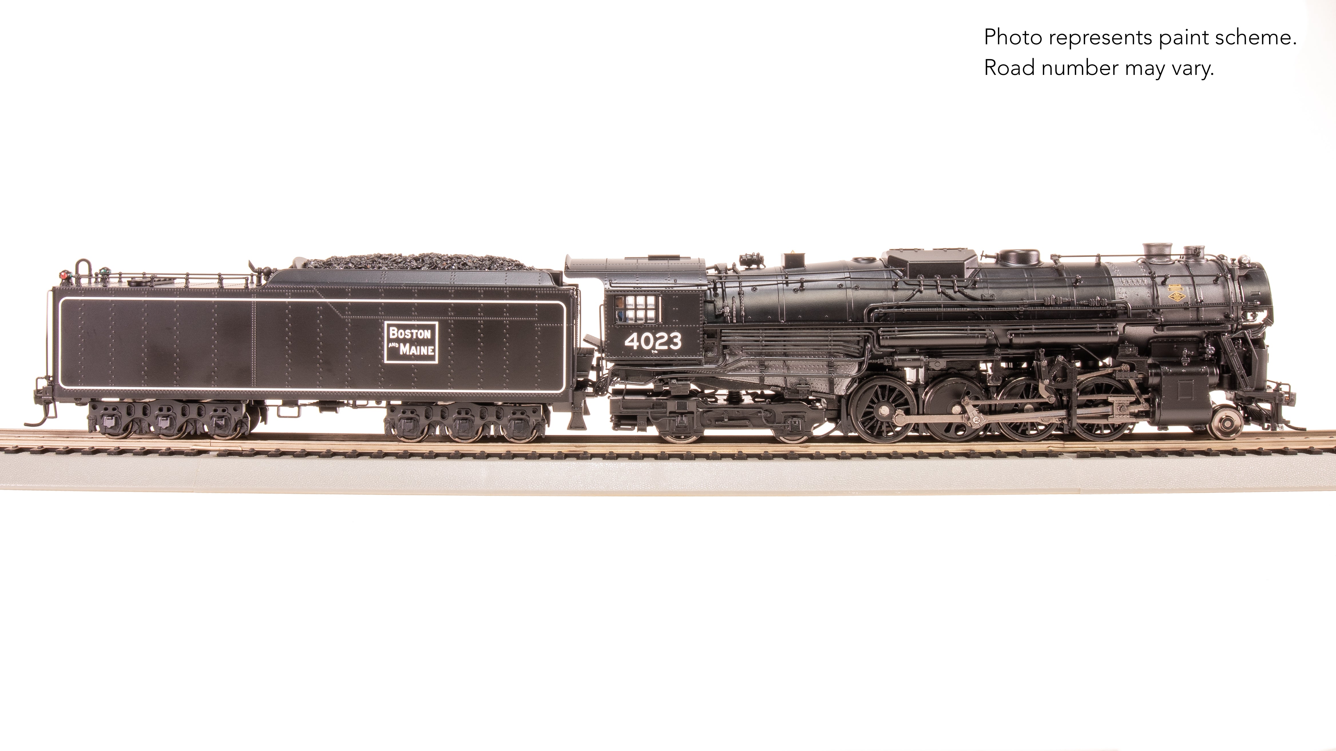 7885 Boston & Maine 2-8-4 Berkshire, T1b #4024, 6-axle Tender, Paragon4 Sound/DC/DCC, Smoke, HO