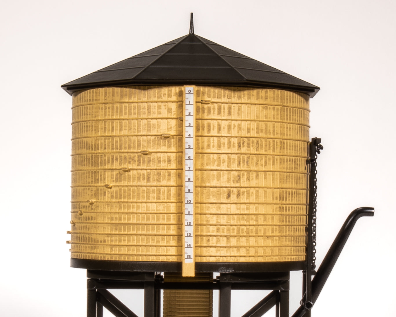 7912 Operating Water Tower w/ Sound, Weathered Yellow, Unlettered, HO Default Title