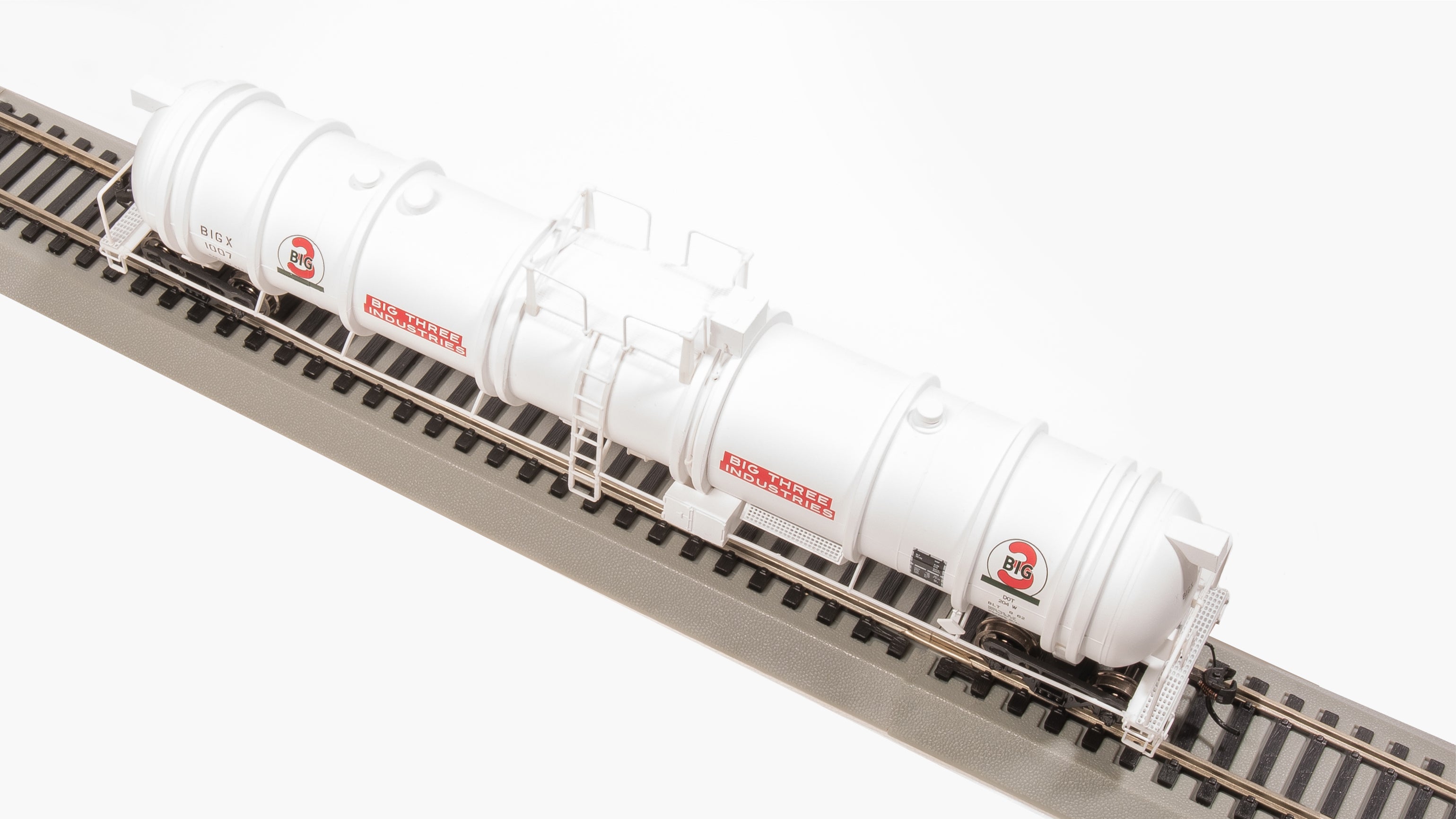 8033 Cryogenic Tank Car, Big 3, 2-Pack, HO