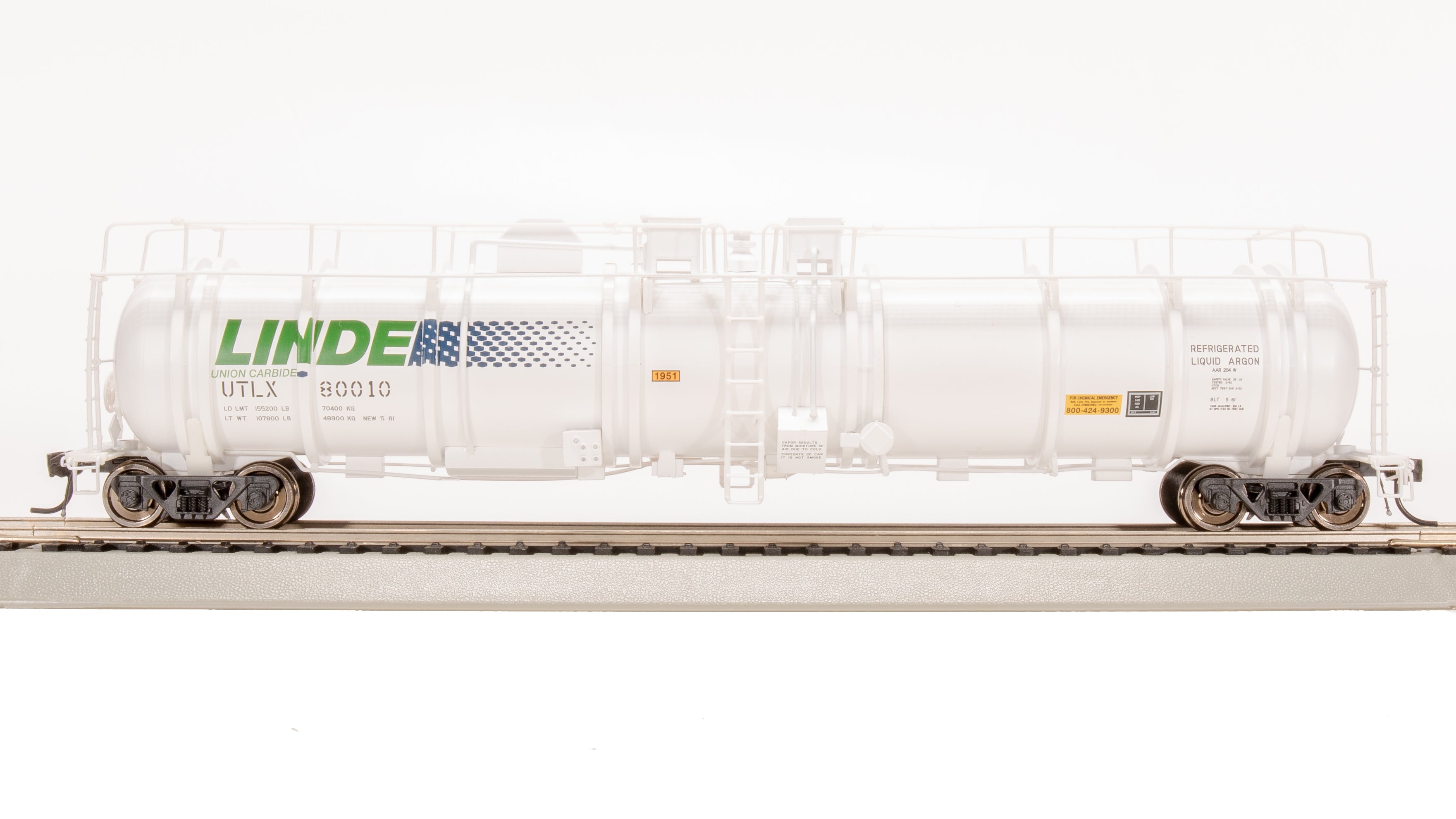 8035 Cryogenic Tank Car, Linde Type A, 2-Pack, HO