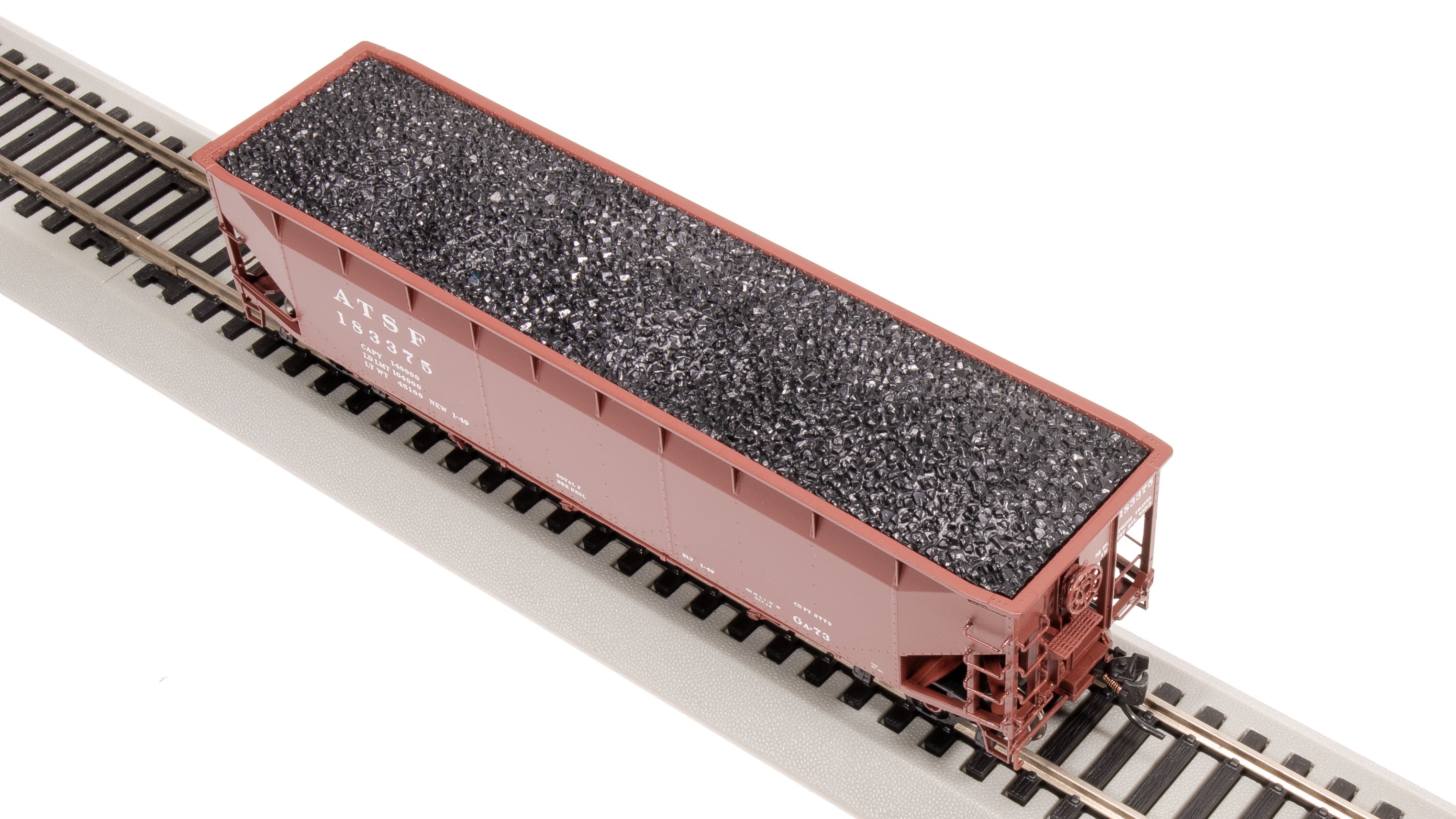 8100 AAR 70-ton Triple Hopper, ATSF (GA-73), 4-PACK, HO