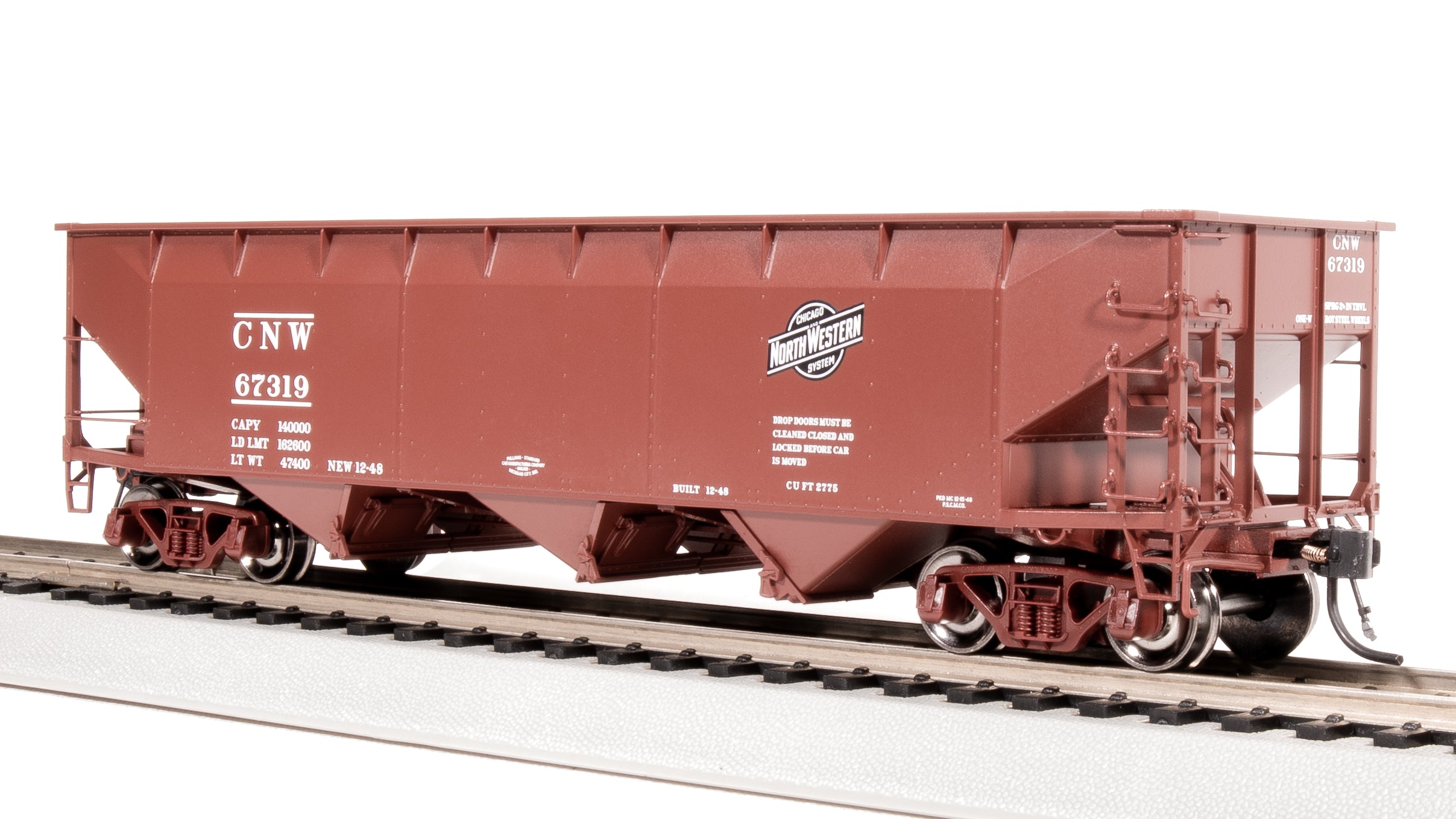 8106 AAR 70-ton Triple Hopper, CNW, 4-PACK, HO