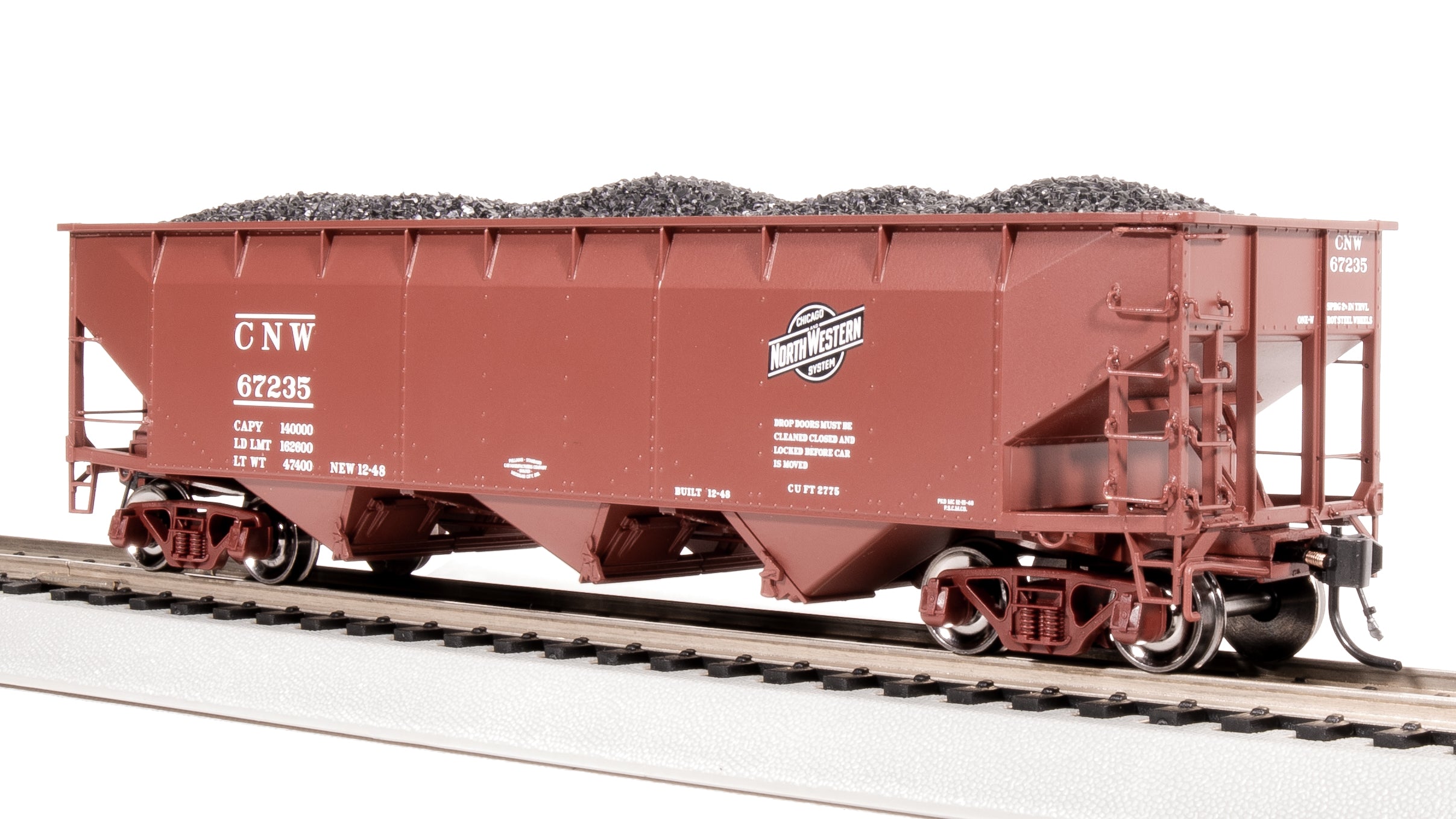 8106 AAR 70-ton Triple Hopper, CNW, 4-PACK, HO