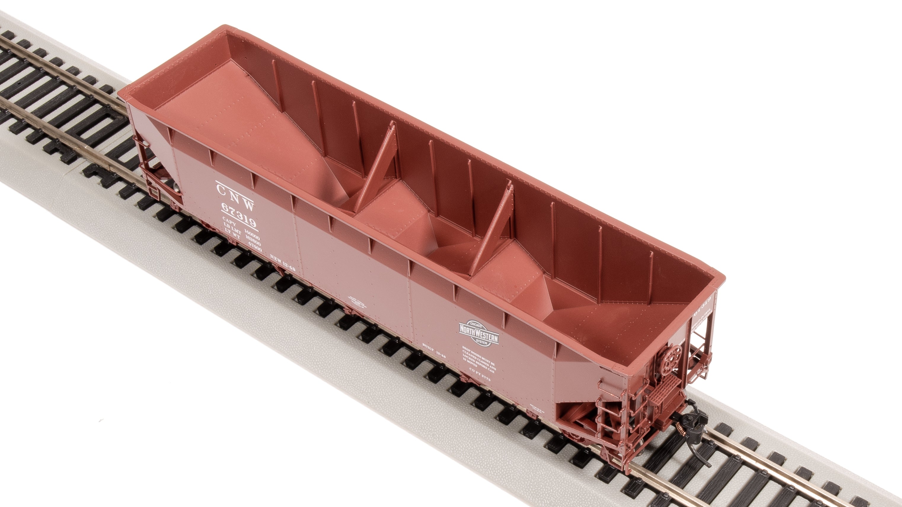 8106 AAR 70-ton Triple Hopper, CNW, 4-PACK, HO