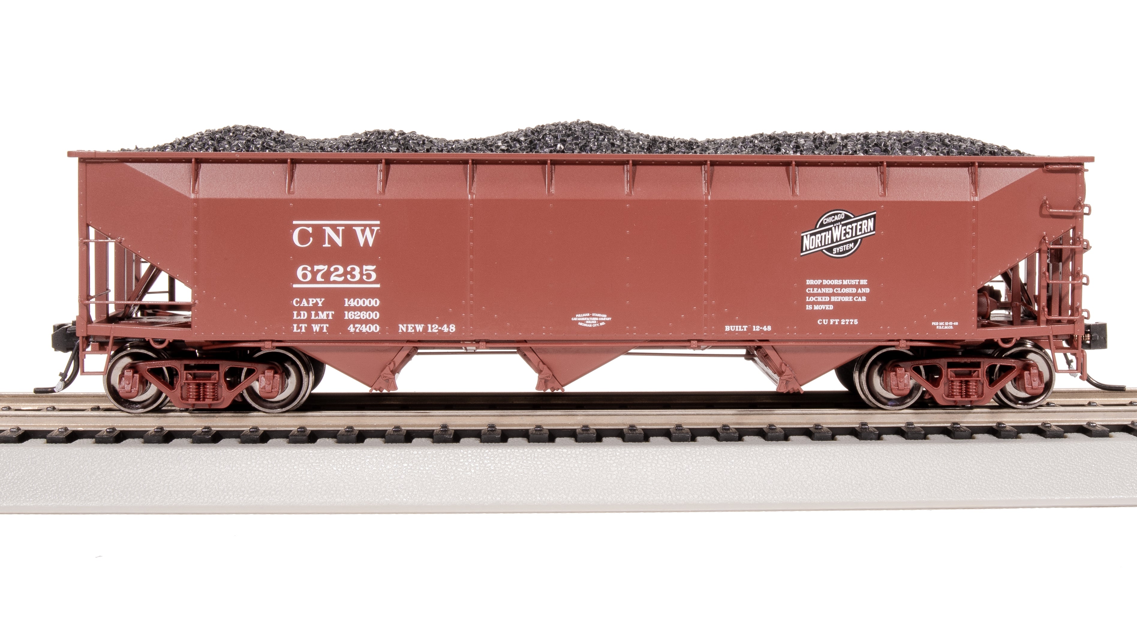 8107 AAR 70-ton Triple Hopper, CNW, #67725, HO