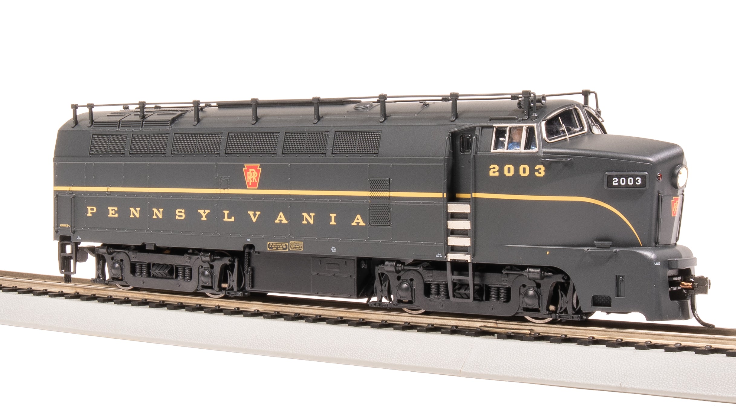 8272 BF-16 Sharknose A, PRR 2003A, Single Stripe, No-Sound / DCC-Ready, HO