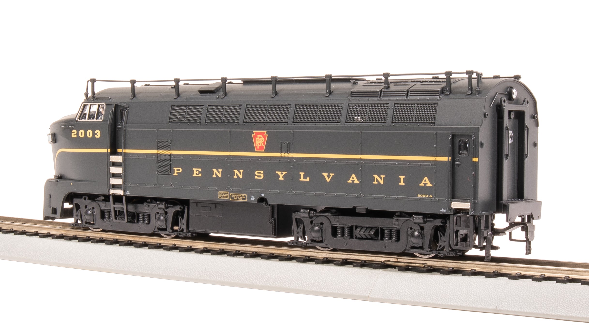 8272 BF-16 Sharknose A, PRR 2003A, Single Stripe, No-Sound / DCC-Ready, HO