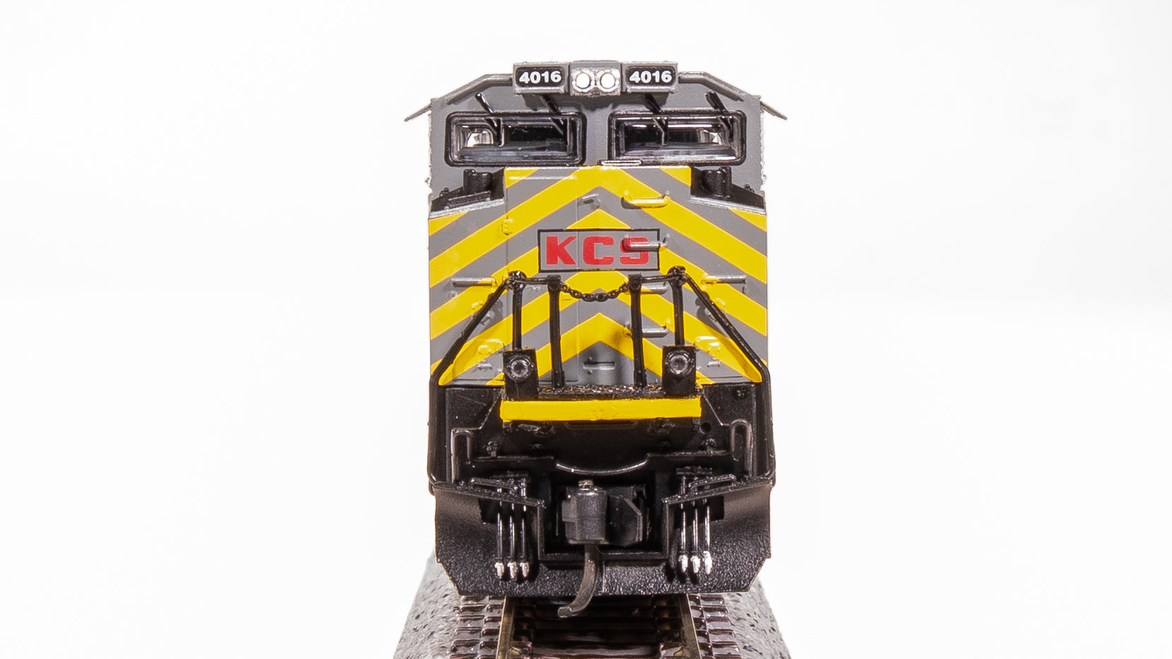 8423 EMD SD70ACe, KCS 4016, Gray/Red/Yellow, Paragon4 Sound/DC/DCC, N