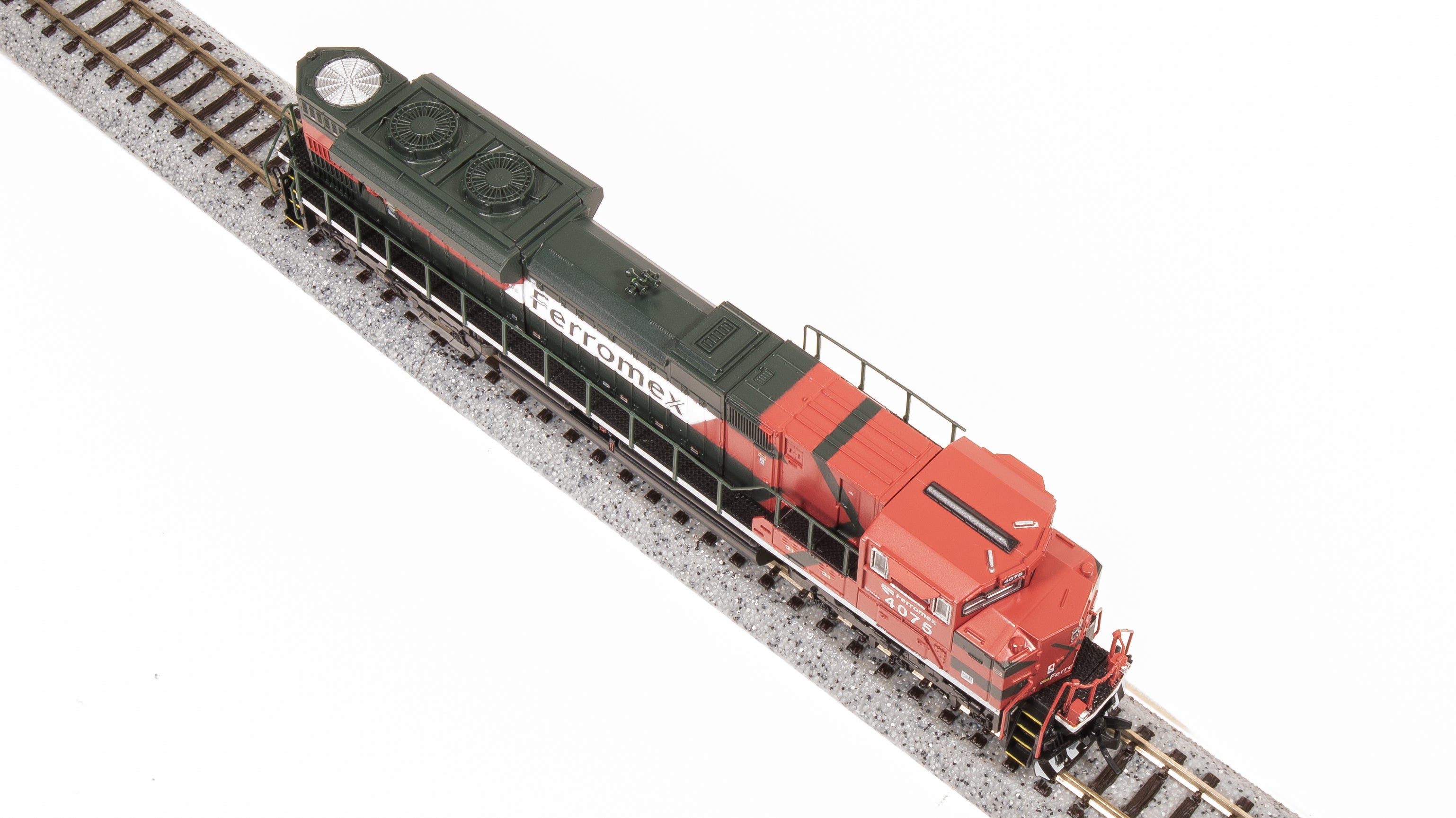 8441 EMD SD70ACe, Ferromex 4075, No-Sound / DCC-Ready, N