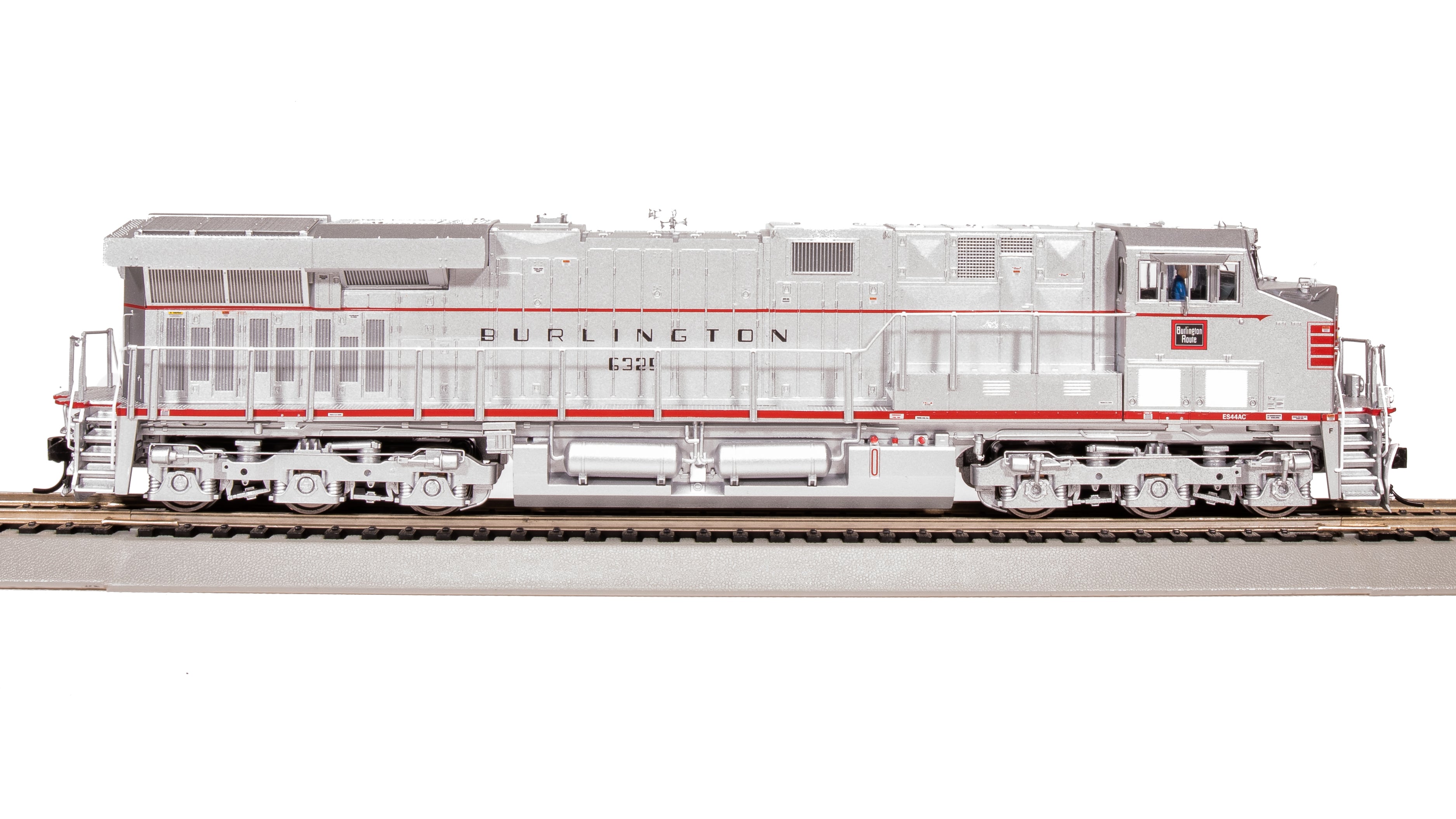 8545 GE ES44AC, CBQ #6325, Aluminum/Red Fantasy Paint, Paragon4 Sound/DC/DCC, HO