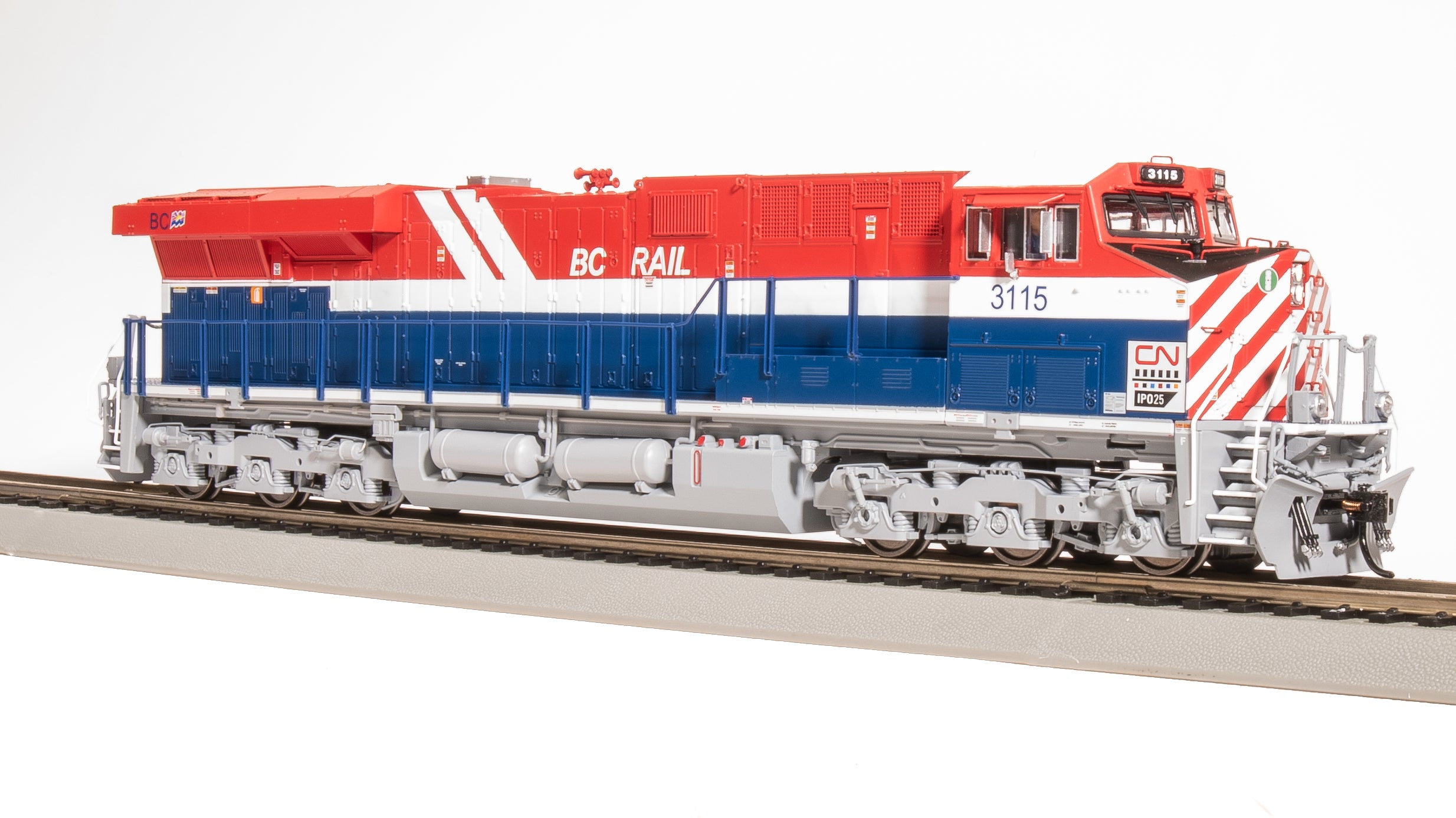 8555 GE ES44AC, CN #3115, BC Rail Heritage Paint, No-Sound / DCC-Ready, HO