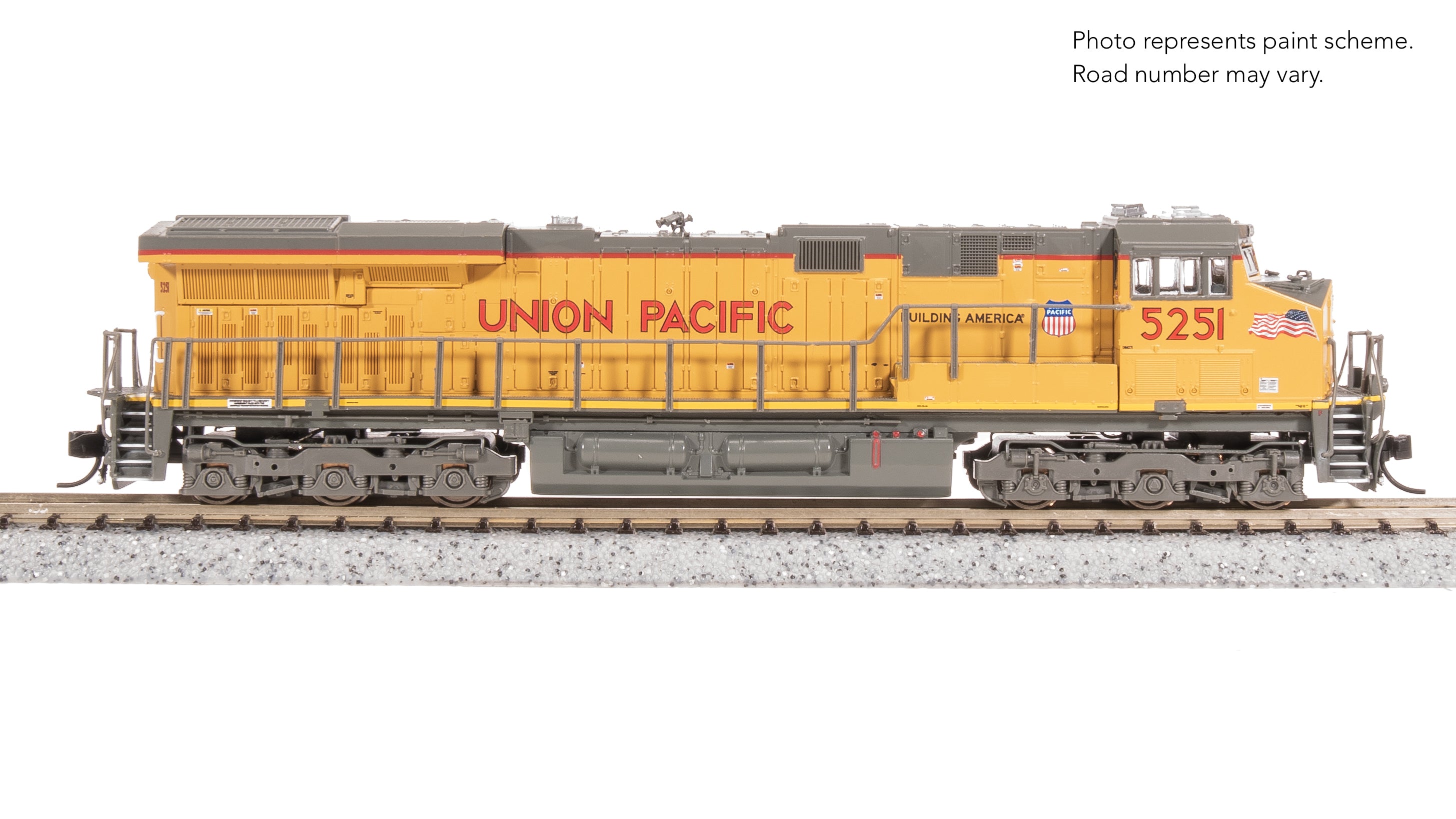 8623 GE ES44AC, UP 5251, Small Flags Scheme, Paragon4 Sound/DC/DCC, N