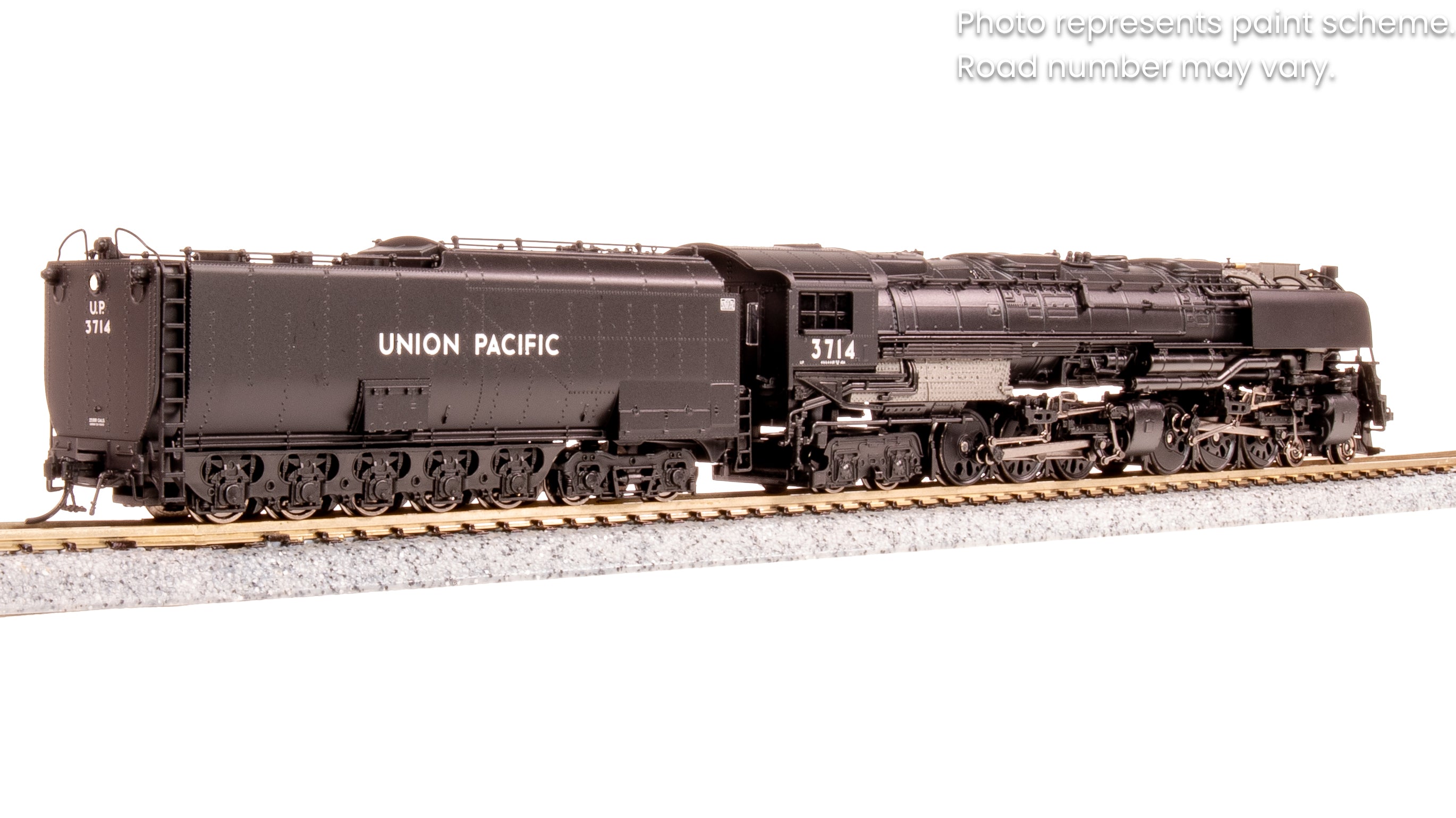 8653 UP Challenger 4-6-6-4, #3714, Black & Graphite, Oil Tender, w/ wind wings, No-Sound / DCC-Ready, N
