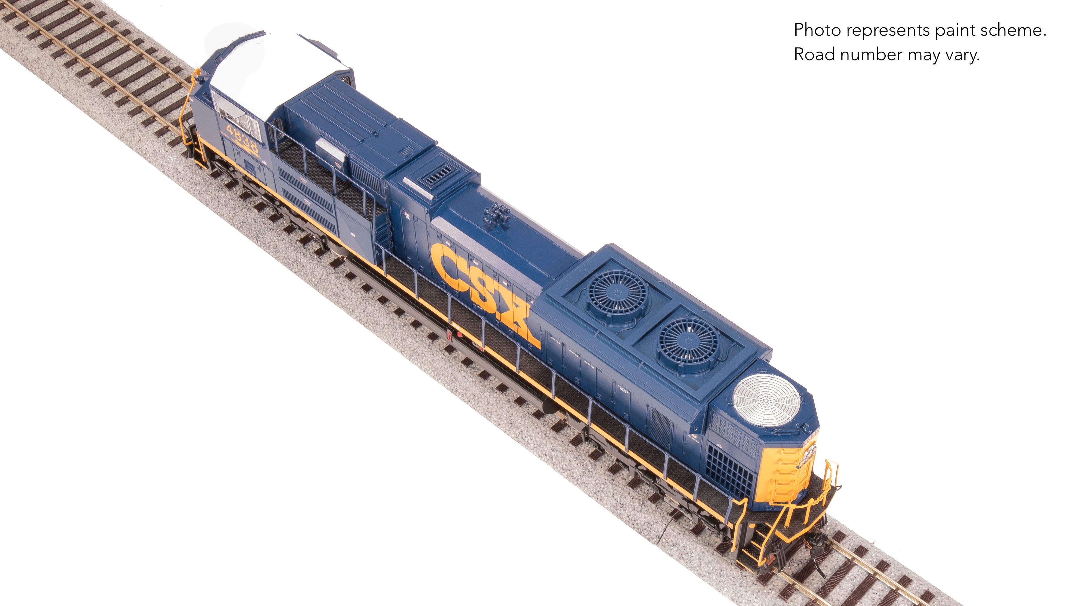 8676 EMD SD70ACe, CSX 4838, YN3 Paint, Paragon4 Sound/DC/DCC, w/ Smoke, HO