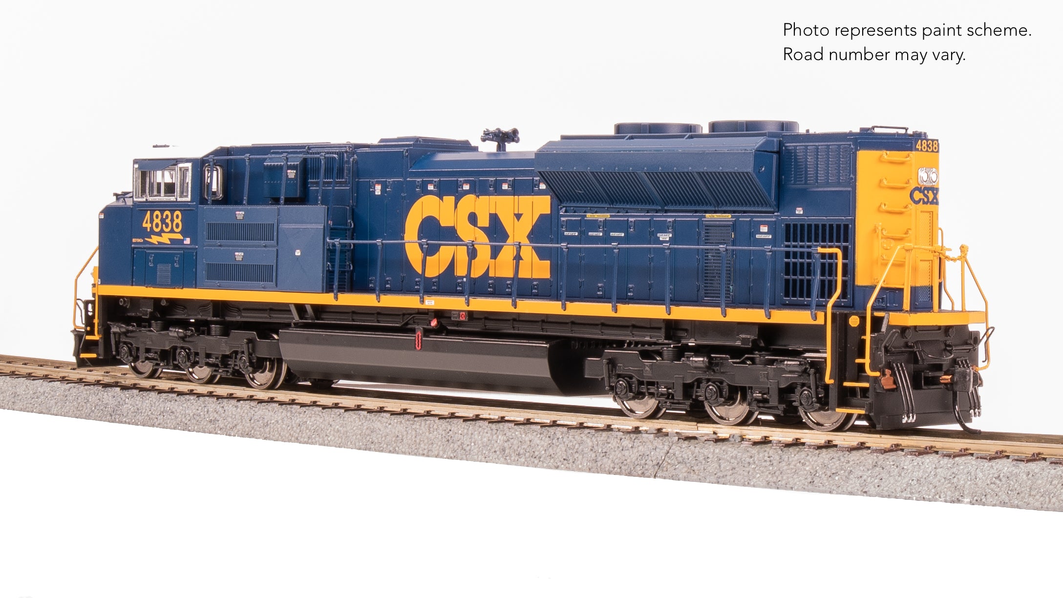 8676 EMD SD70ACe, CSX 4838, YN3 Paint, Paragon4 Sound/DC/DCC, w/ Smoke, HO