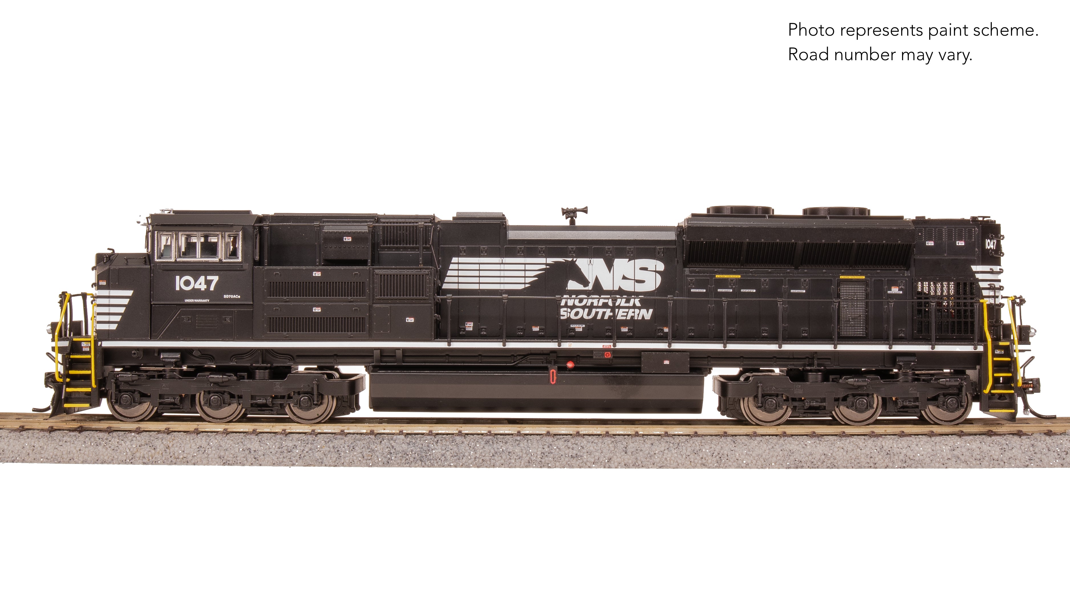 8679 EMD SD70ACe, NS 1047, Black/White, Paragon4 Sound/DC/DCC, w/ Smoke, HO