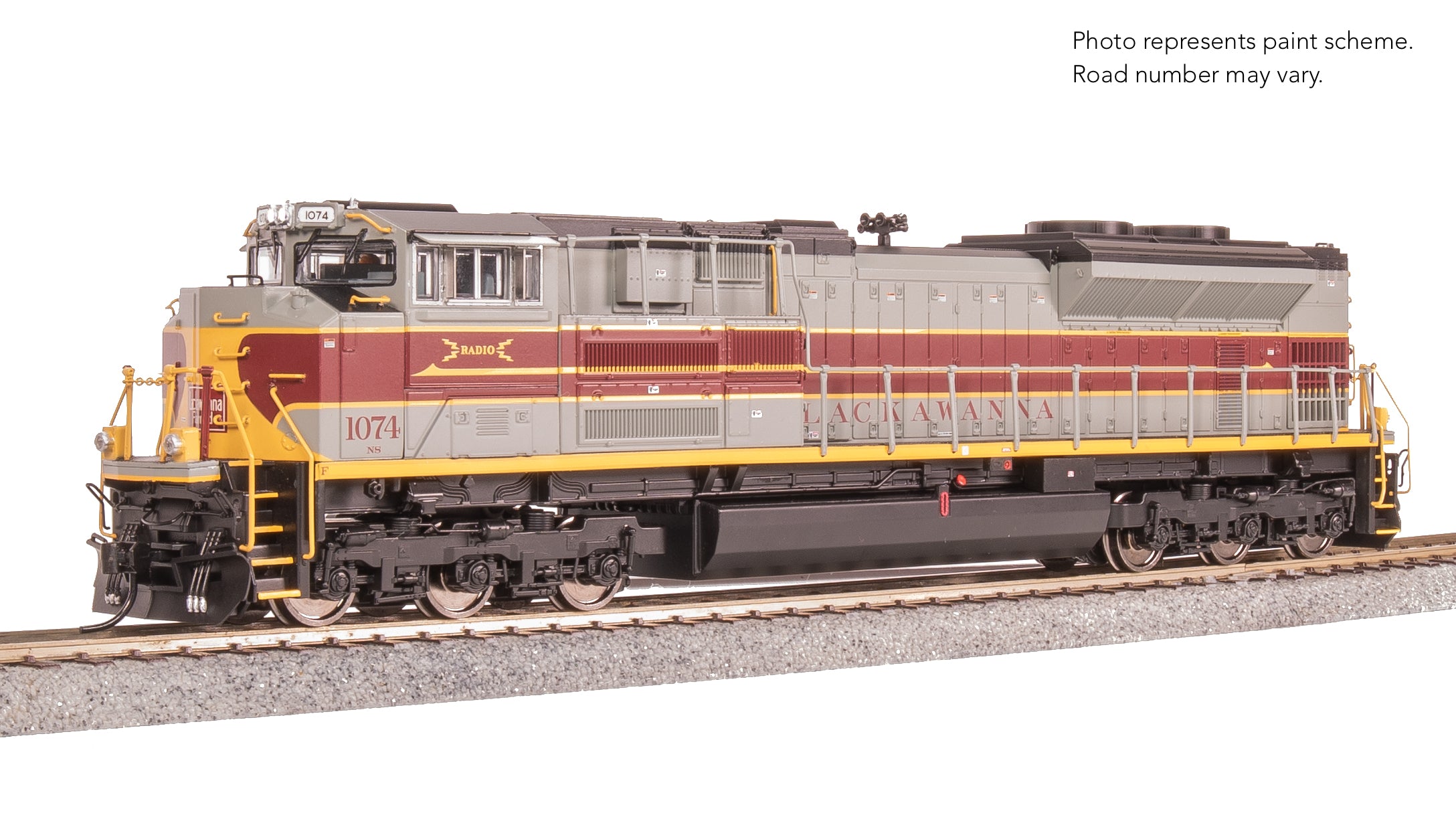 8681 EMD SD70ACe, NS 1074, DL&W Heritage Paint, Paragon4 Sound/DC/DCC, w/ Smoke, HO