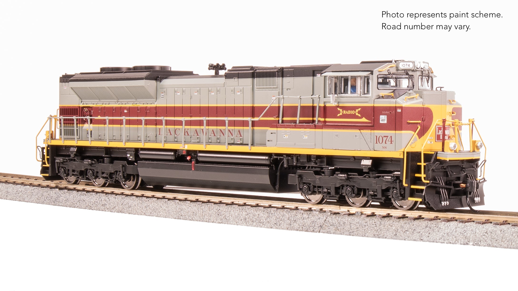 8681 EMD SD70ACe, NS 1074, DL&W Heritage Paint, Paragon4 Sound/DC/DCC, w/ Smoke, HO