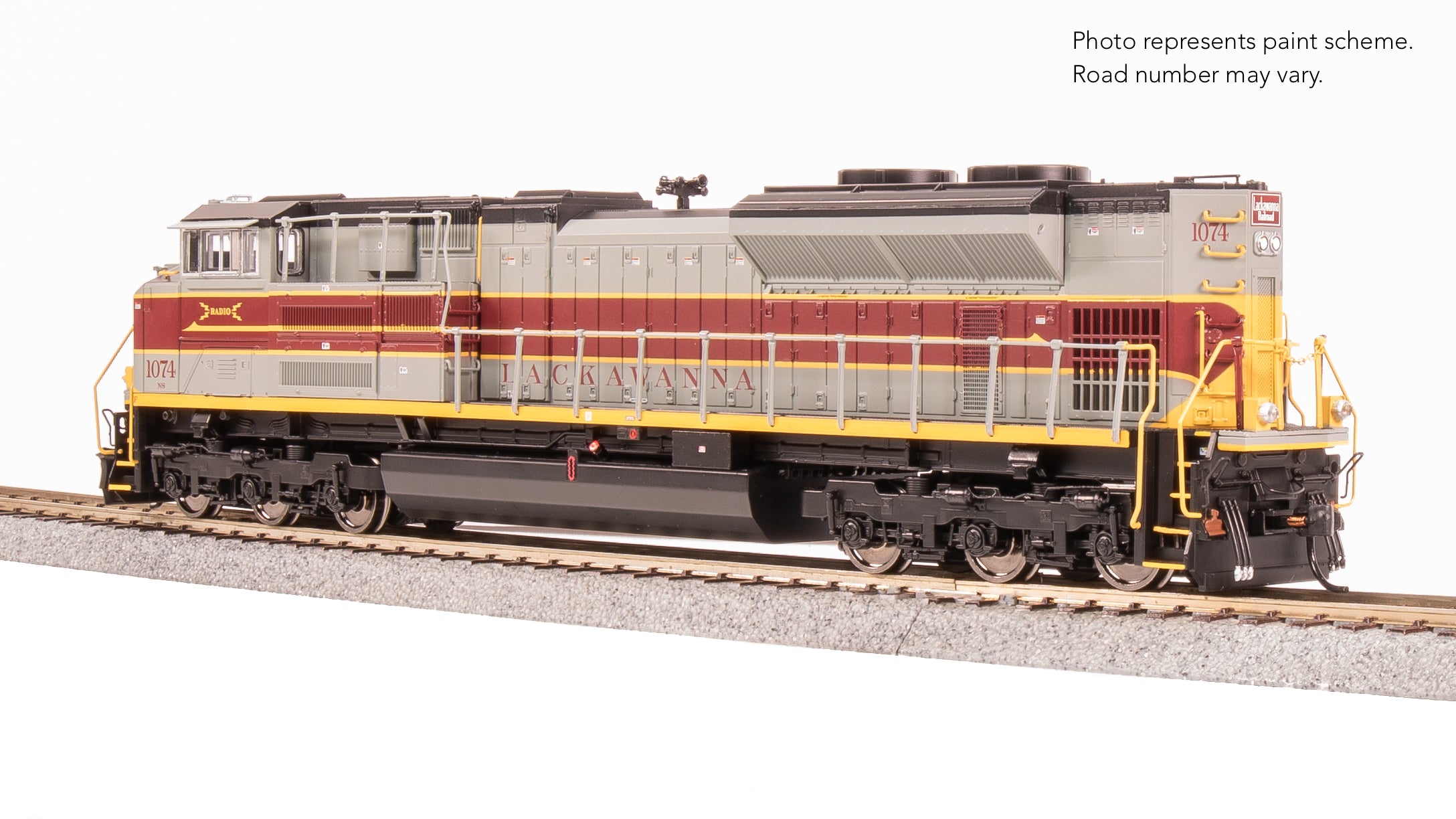 8681 EMD SD70ACe, NS 1074, DL&W Heritage Paint, Paragon4 Sound/DC/DCC, w/ Smoke, HO