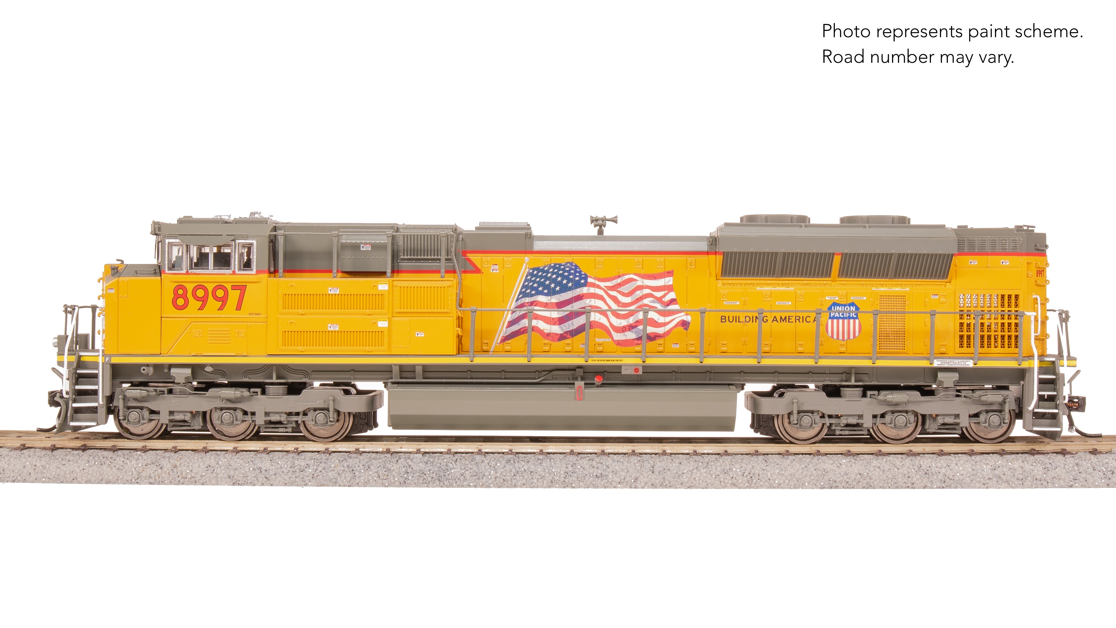 8684 EMD SD70ACe, UP 8997, Building America Scheme, Paragon4 Sound/DC/DCC, w/ Smoke, HO