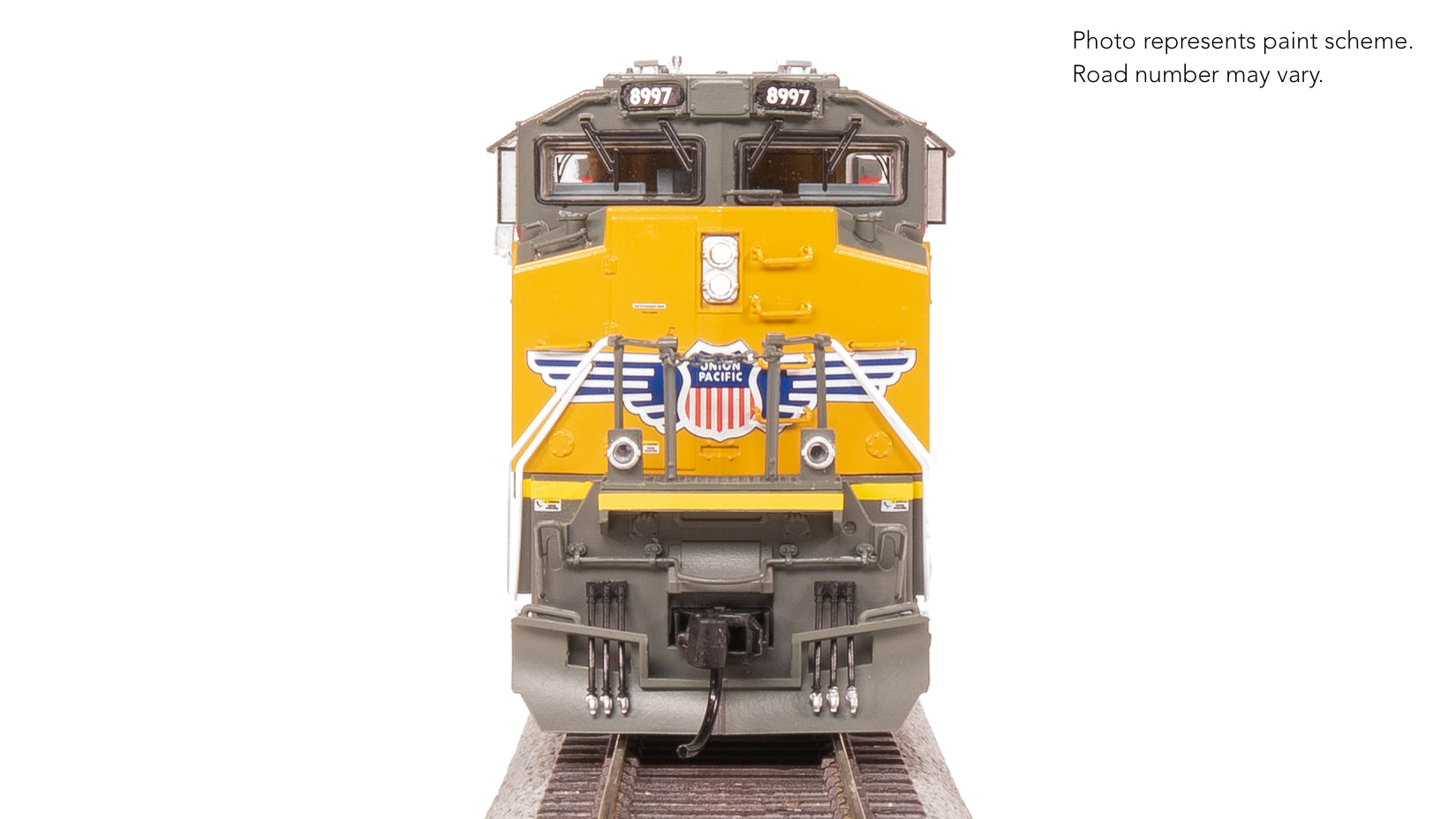 8684 EMD SD70ACe, UP 8997, Building America Scheme, Paragon4 Sound/DC/DCC, w/ Smoke, HO