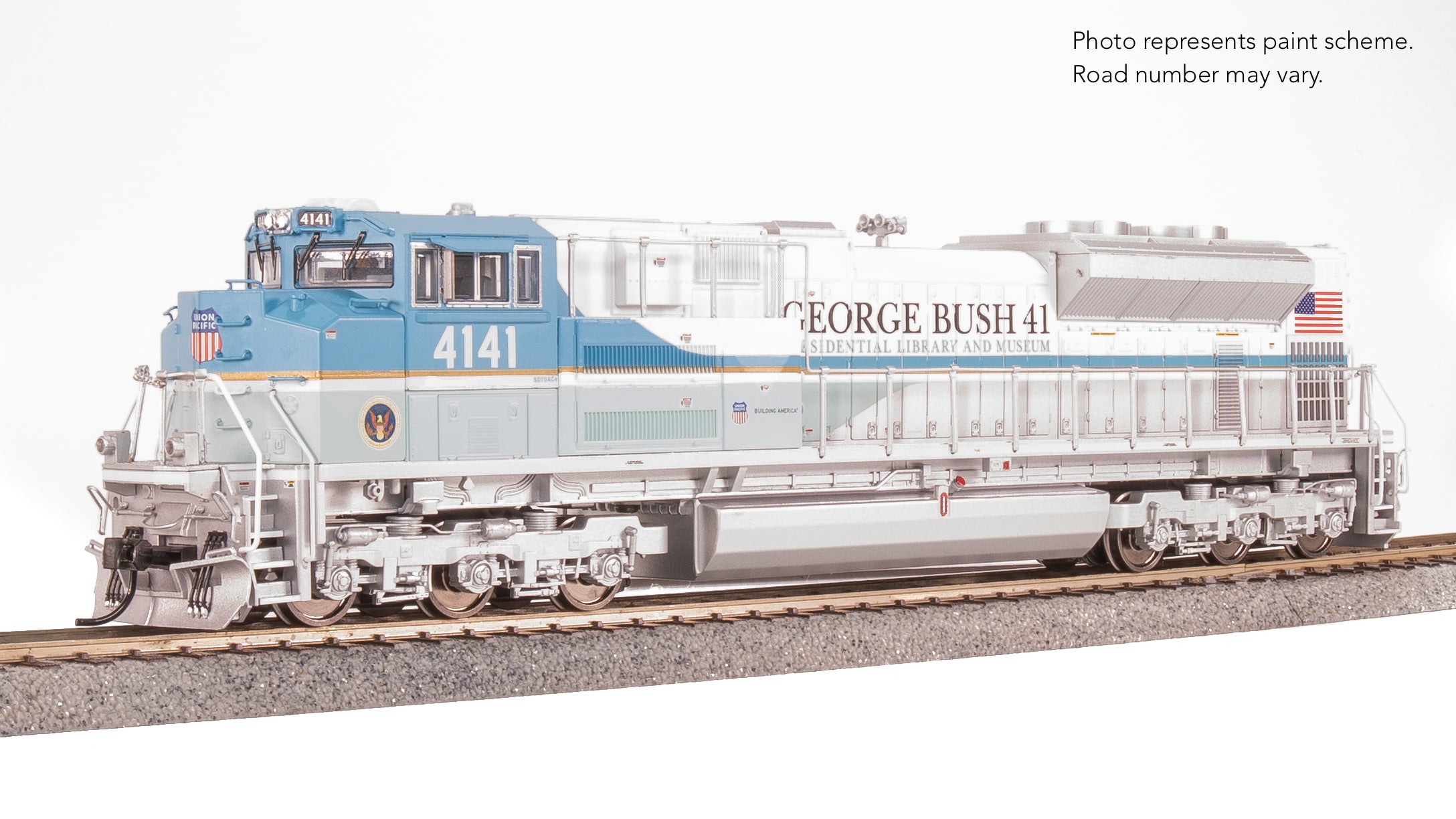 8686 EMD SD70ACe, UP 4141, George Bush 41, Paragon4 Sound/DC/DCC, w/ Smoke, HO