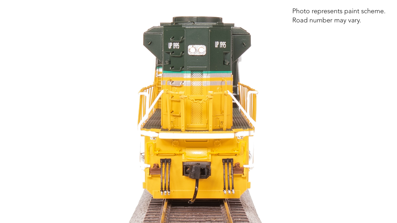 8717 EMD SD70ACe, UP 1995, CNW Heritage Paint, No-Sound / DCC-Ready, HO