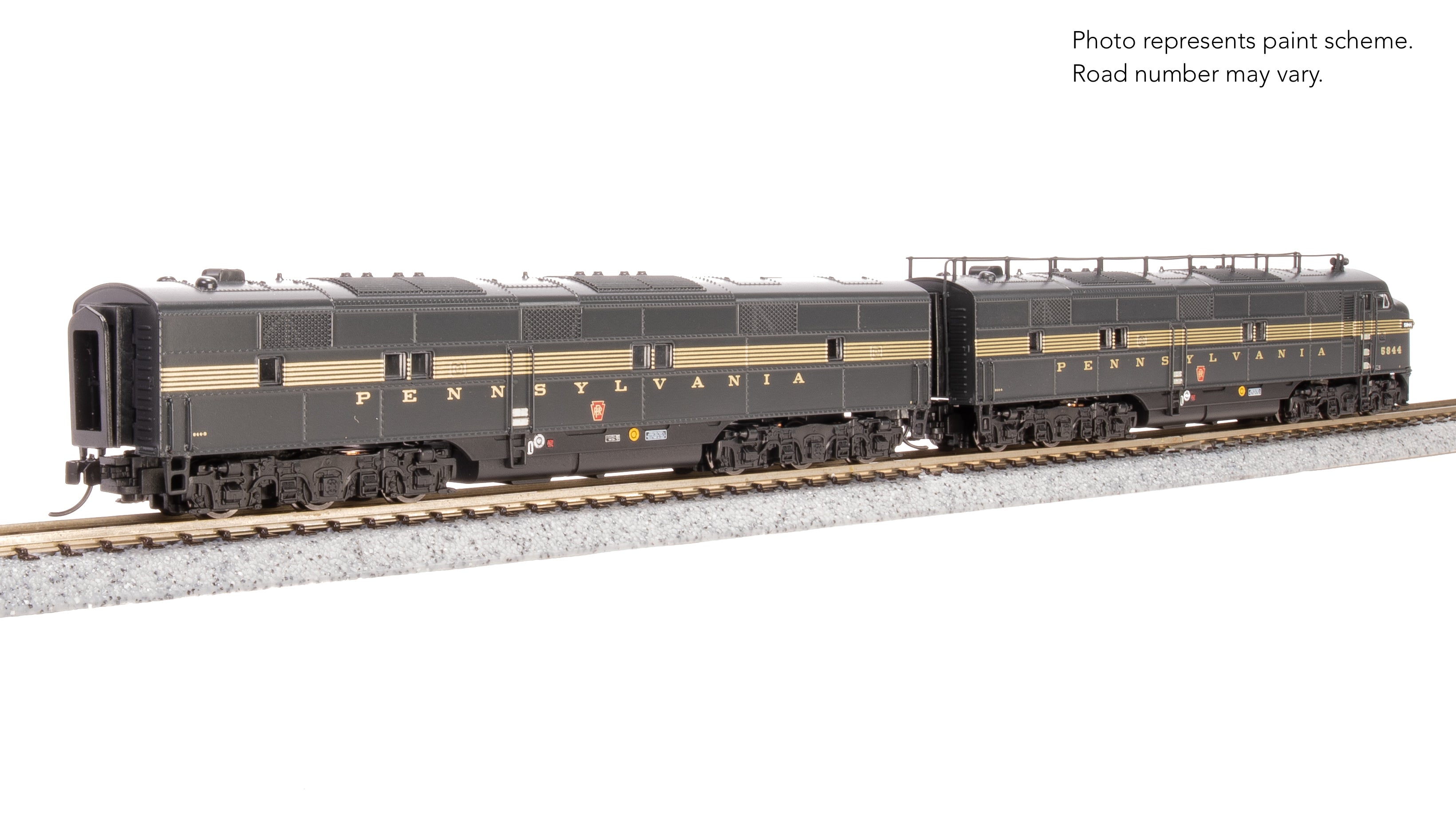 8772 EMD E7 A/B, PRR 5844A / 5844B, DGLE 5-stripe, A-unit Paragon4 Sound/DC/DCC, Unpowered B-unit, N
