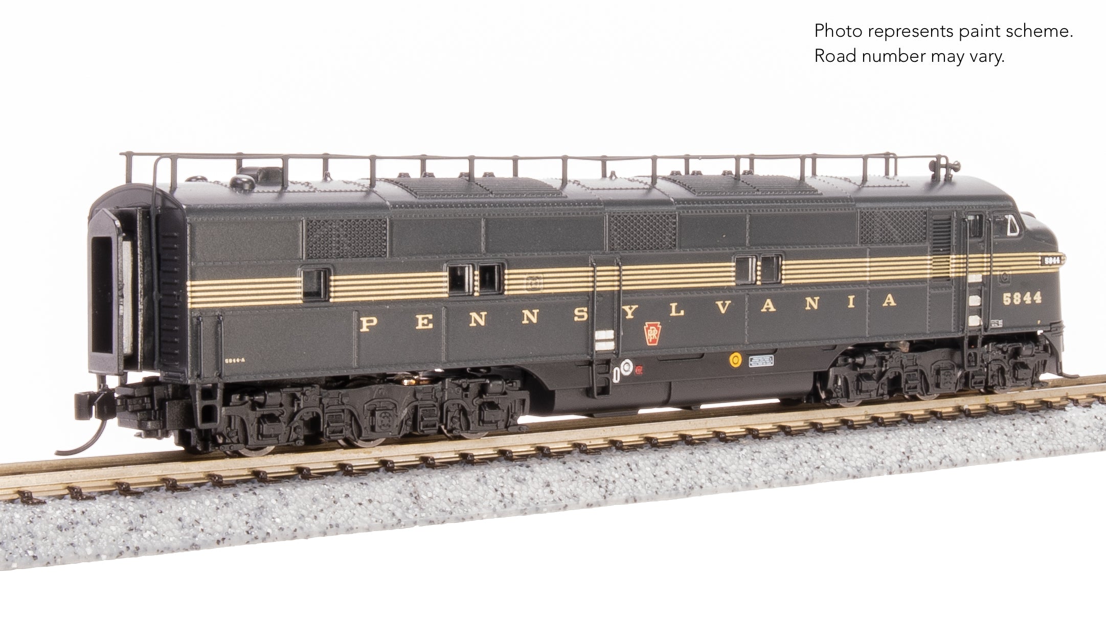 8772 EMD E7 A/B, PRR 5844A / 5844B, DGLE 5-stripe, A-unit Paragon4 Sound/DC/DCC, Unpowered B-unit, N